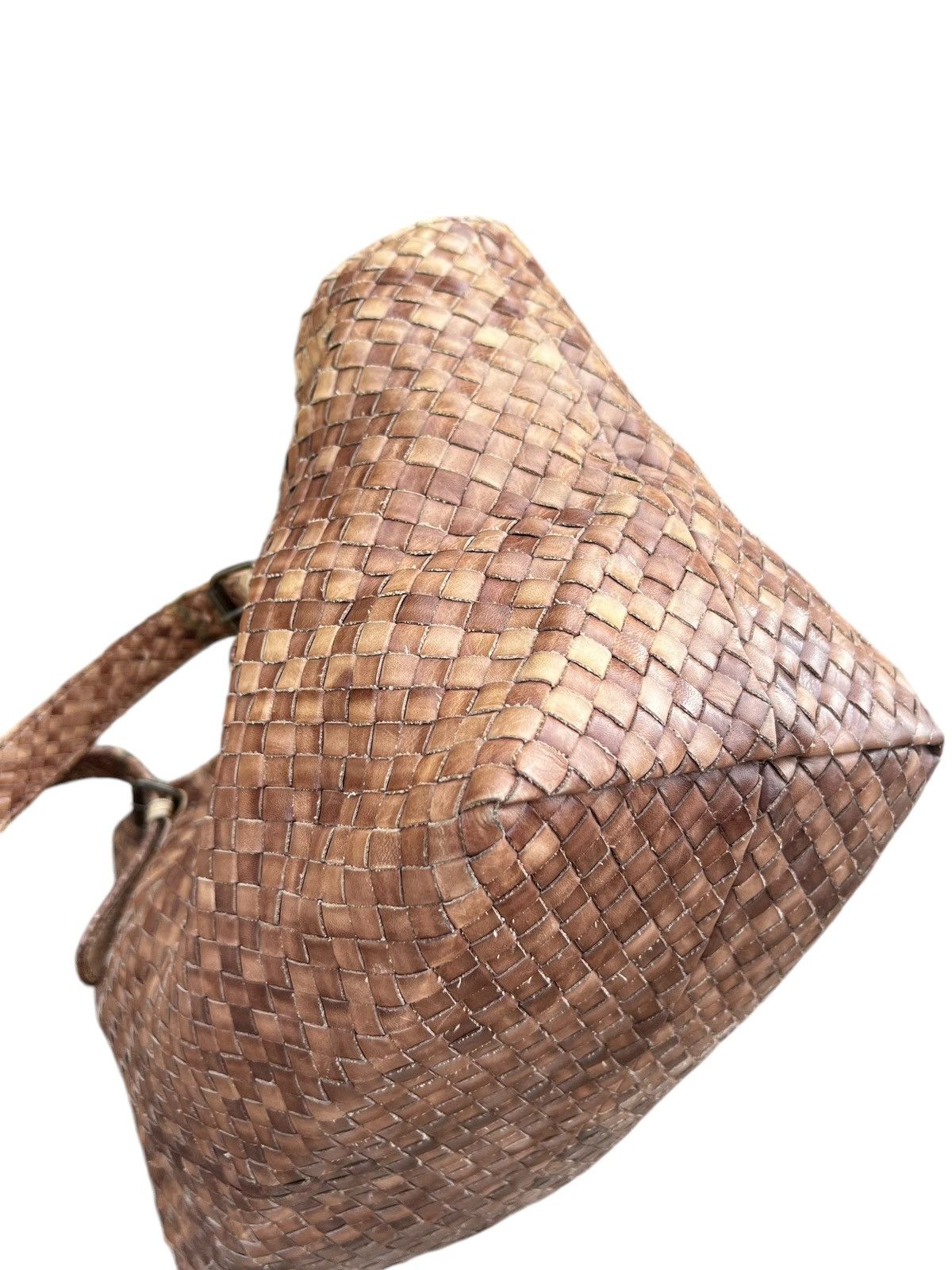 Leather × Vintage Vintage Paolo Masi Fade Patina Leather Intrecciato Tote Bag Size ONE SIZE - 16 Thumbnail
