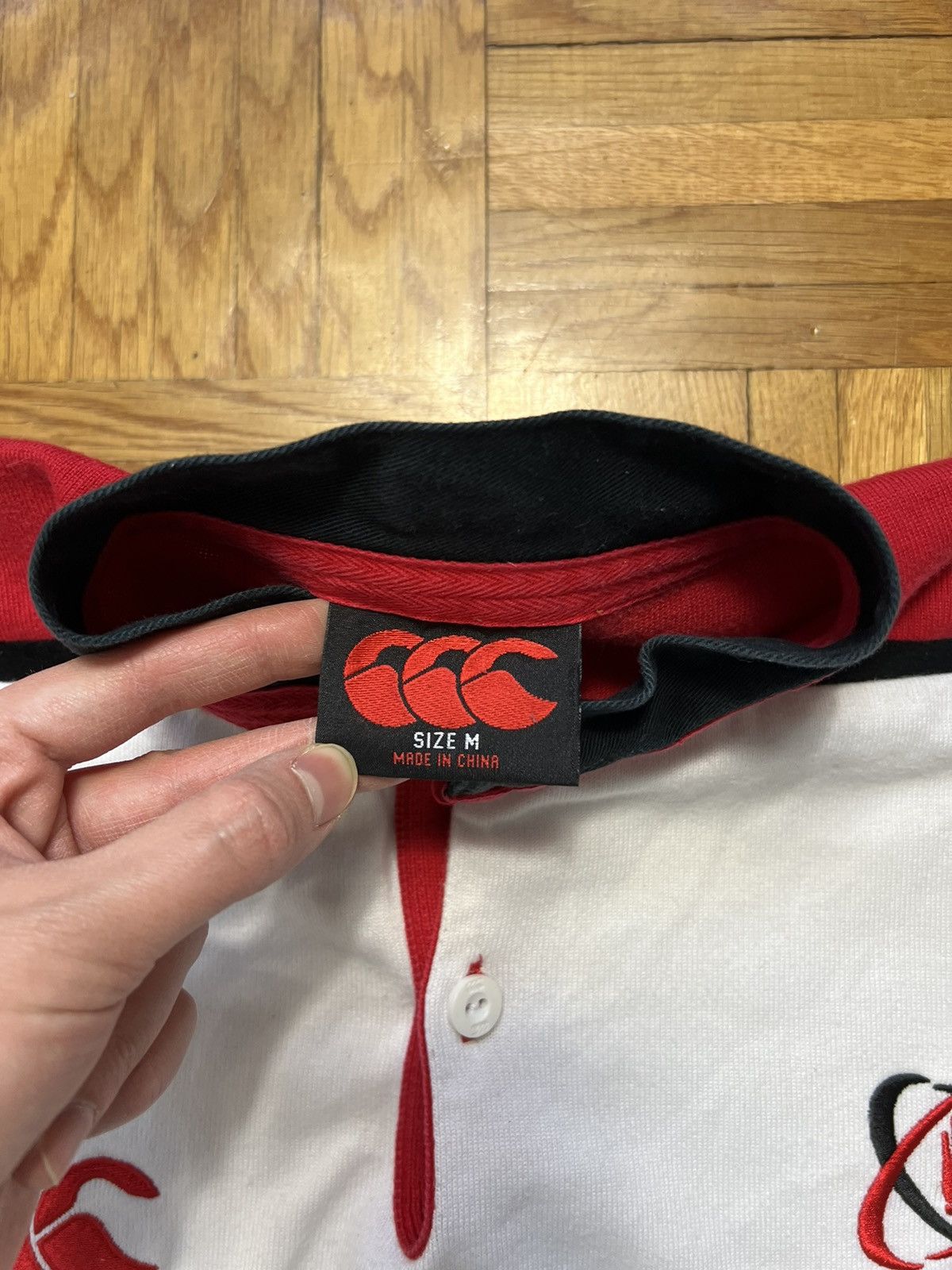 Canterbury of New Zealand × Vintage Tshirt Canterbury Ulster Rugby Union 2004 Vintage Ireland Size US M / EU 48-50 / 2 - 3 Thumbnail