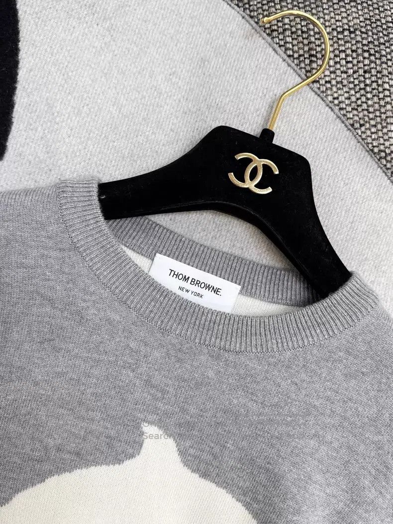 Thom Browne Thom Browne Grey whalebone ribbed crew-neck long-sleeve fo Size US XXS / EU 40 - 4 Thumbnail