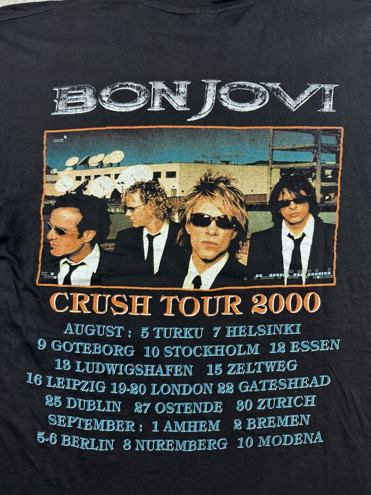 Bon Jovi T-shirt tee Bon Jovi crush tour 1999 vintage merch Size US M / EU 48-50 / 2 - 4 Thumbnail