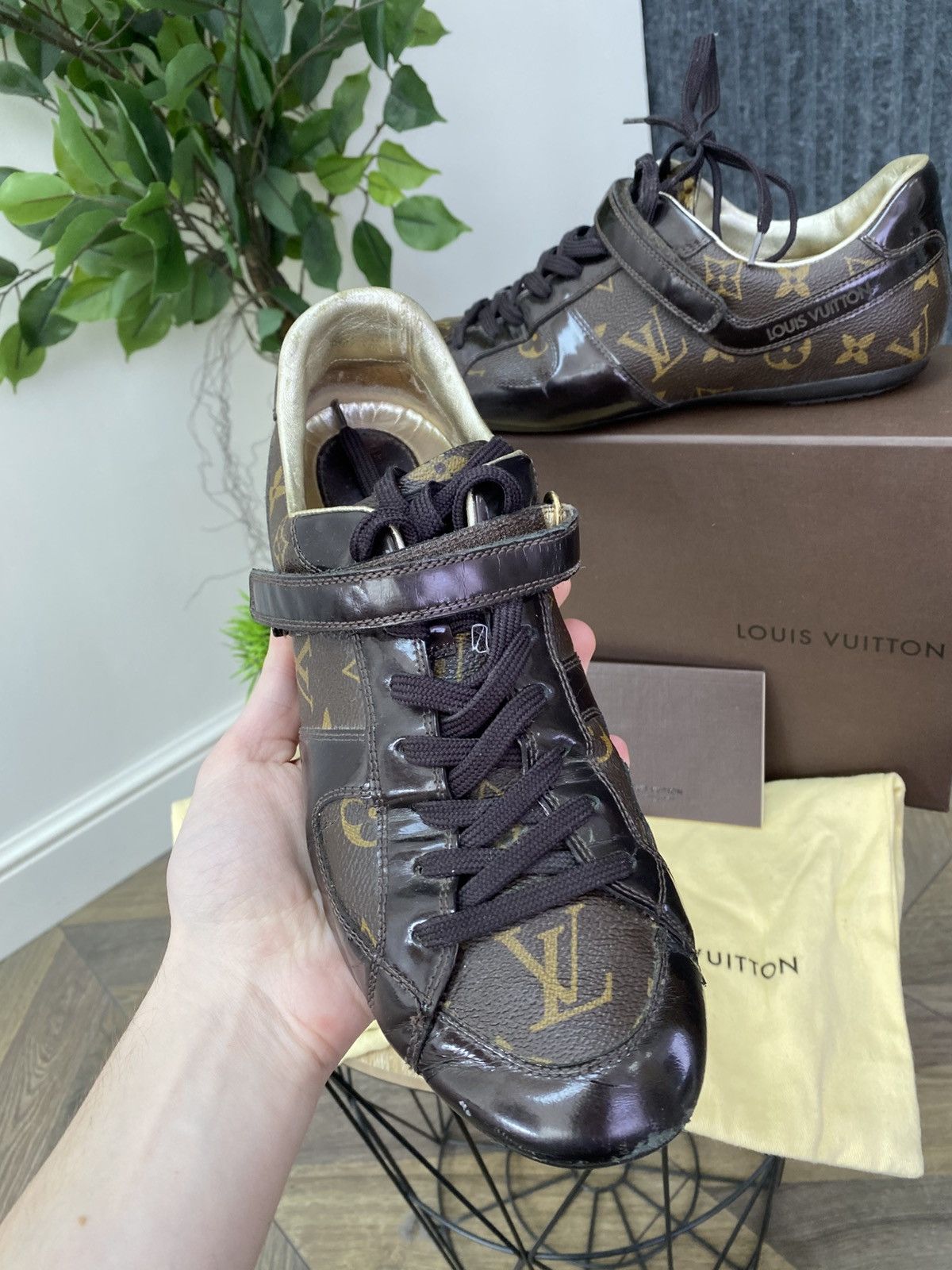 Louis Vuitton Vintage Louis Vuitton Brown Monogram Sneakers Size US 8.5 / IT 38.5 - 7 Thumbnail