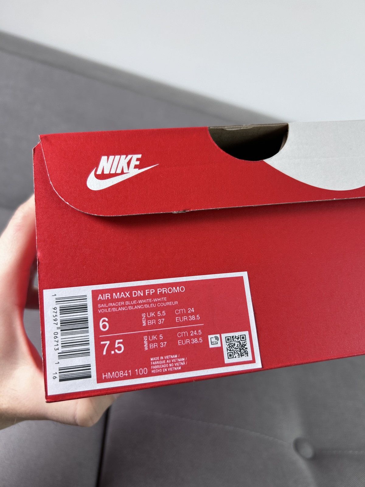 Nike Nike Air Max DN 2024 Size US 7.5 / IT 37.5 - 3 Thumbnail