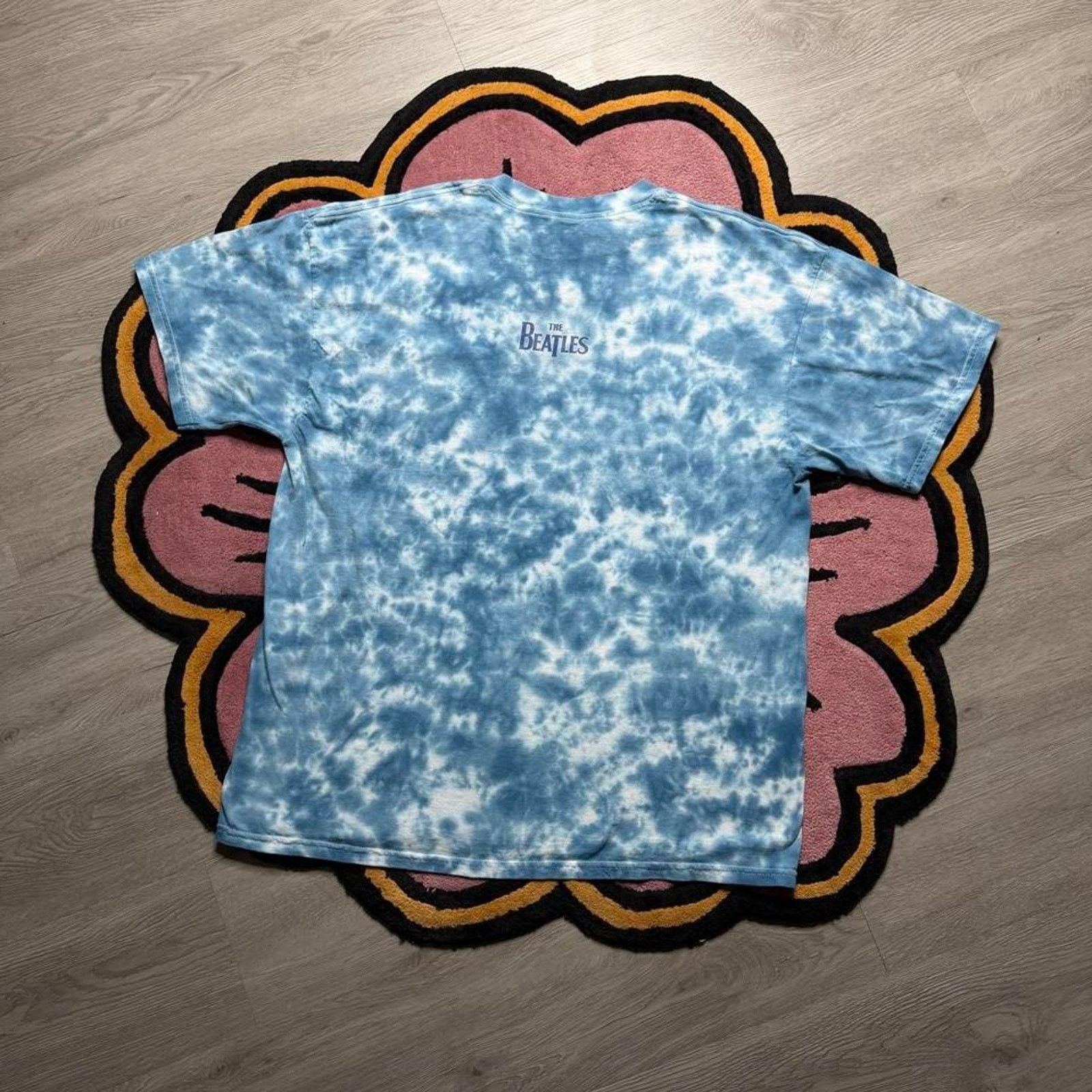 Band Tees × Vintage Vintage 90’s The Beatles Tie Dye Graphic Logo T-shirt XL Size US XL / EU 56 / 4 - 7 Thumbnail