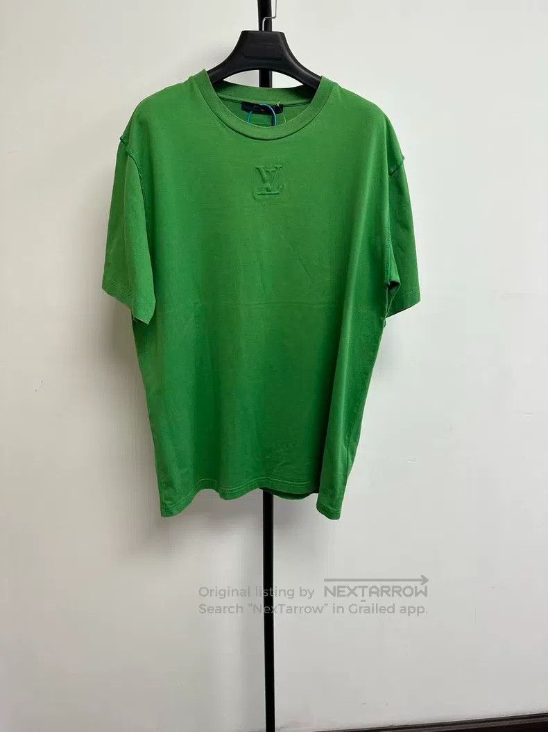 Louis Vuitton Louis Vuitton Solid Logo Crew Neck Short Sleeve Size US XL / EU 56 / 4 - 1 Thumbnail