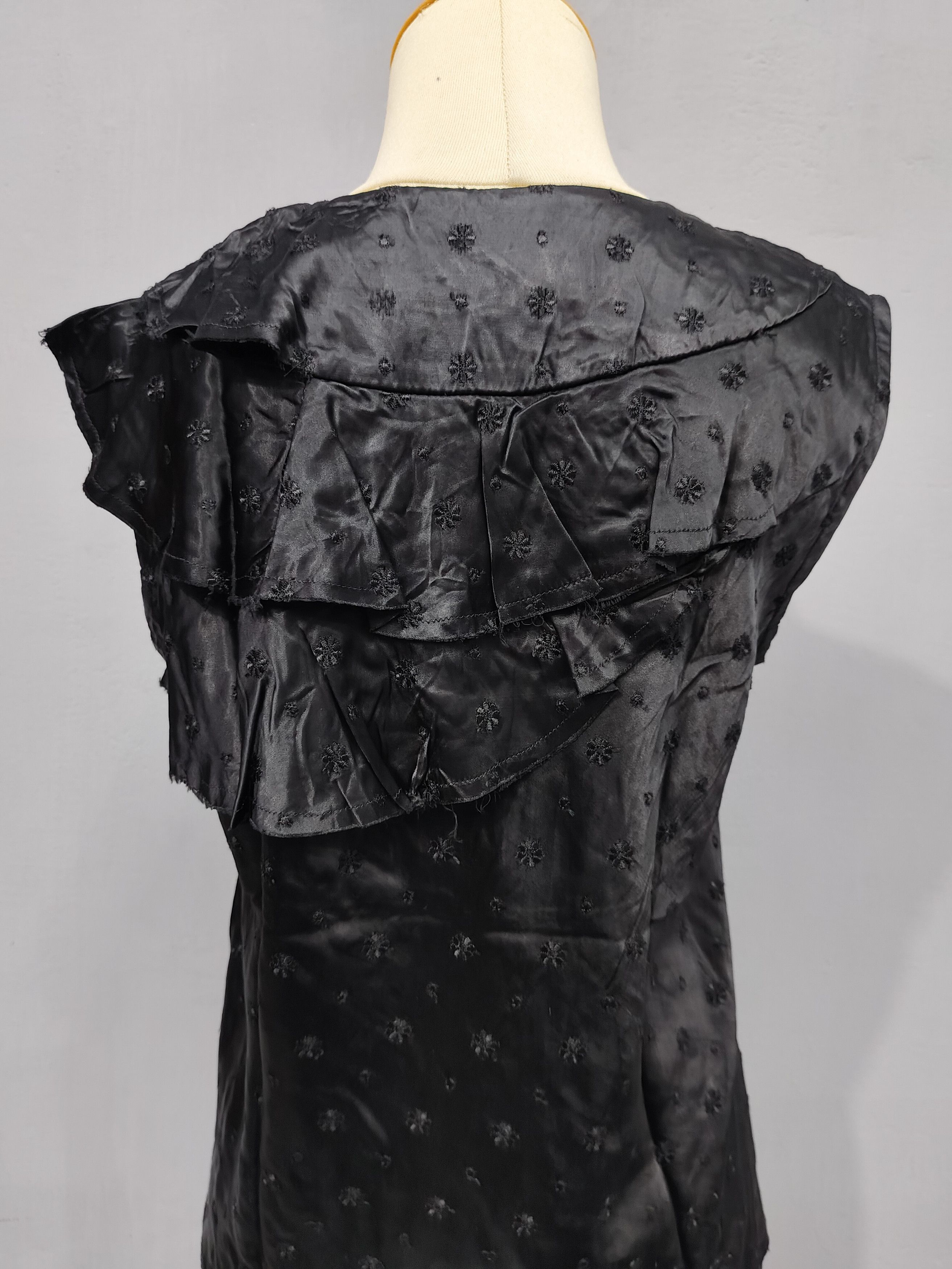 Tricot Comme des Garcons AD02 Tricot CDG- Gothic Romantic Ruffle Sleeveless Blouse Size M / US 6-8 / IT 42-44 - 5 Thumbnail
