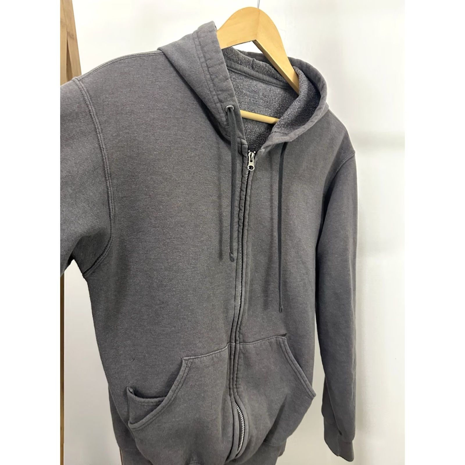 Fruit Of The Loom VTG FOTL Faded Gray Work WIP Full Zip Hoodie Sweatshirt Size M Men Gray/Medium Full Zip Grunge Workwear Distressed 90s? Size US M / EU 48-50 / 2 - 4 Thumbnail