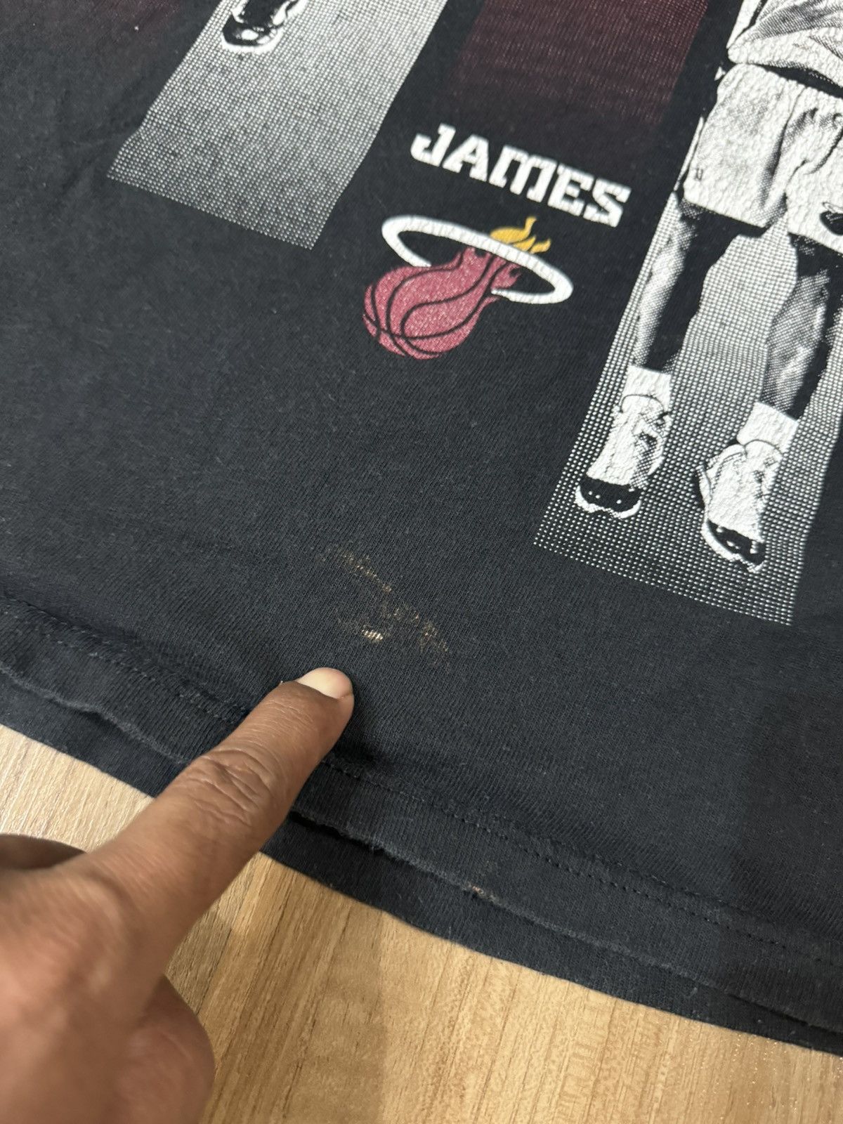 NBA LE BRON JAMES TSHIRT Size US M / EU 48-50 / 2 - 2 Thumbnail