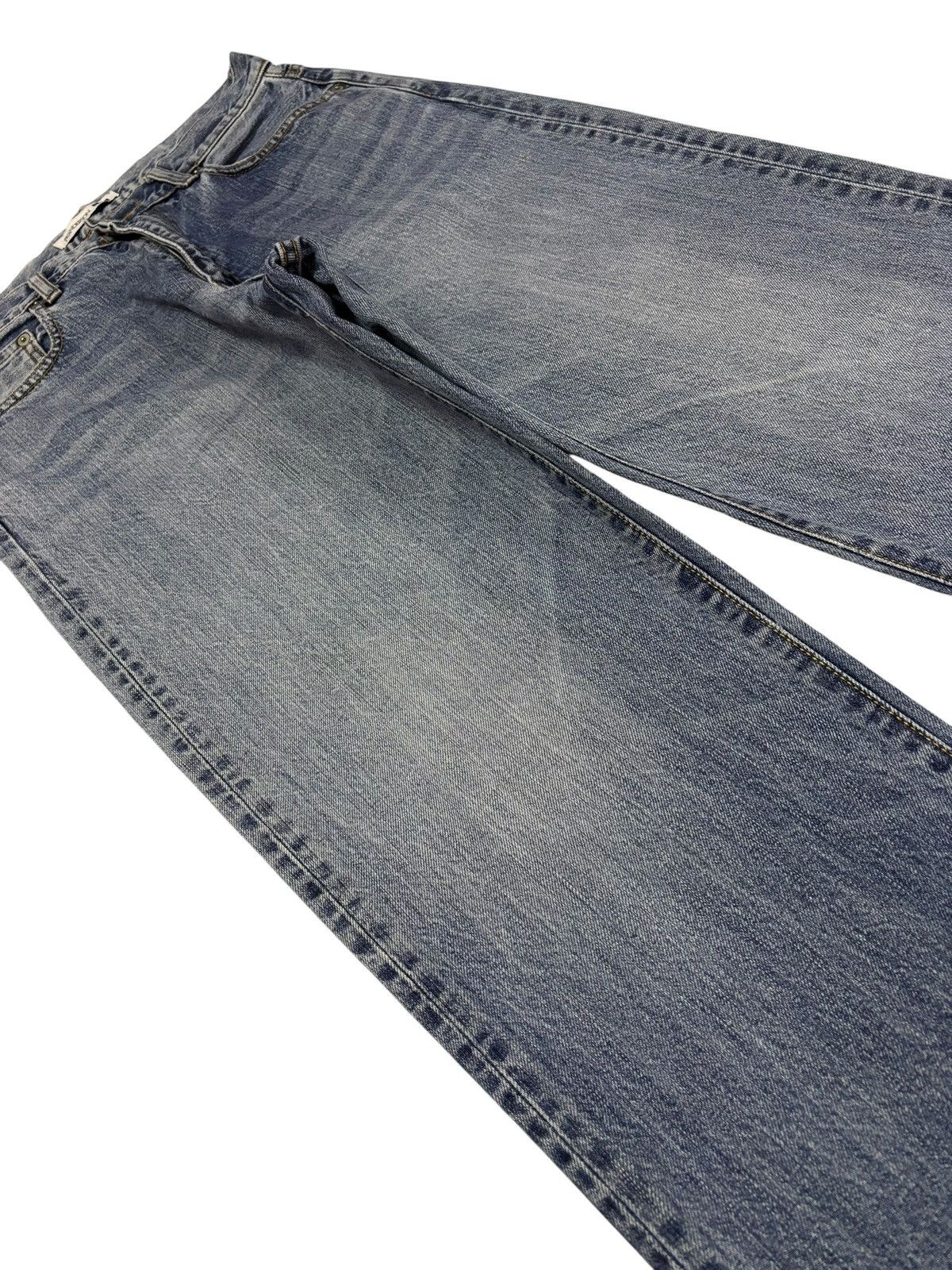 JW Anderson Vtg JW Anderson x Uniqlo Distressed Jeans Size US 28 / EU 44 - 4 Thumbnail