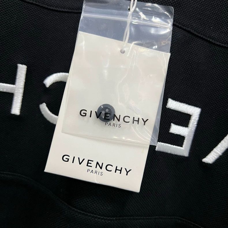 Givenchy Givenchy Embroidered Polo Shirt with Inverted Logo Size US S / EU 44-46 / 1 - 2 Thumbnail