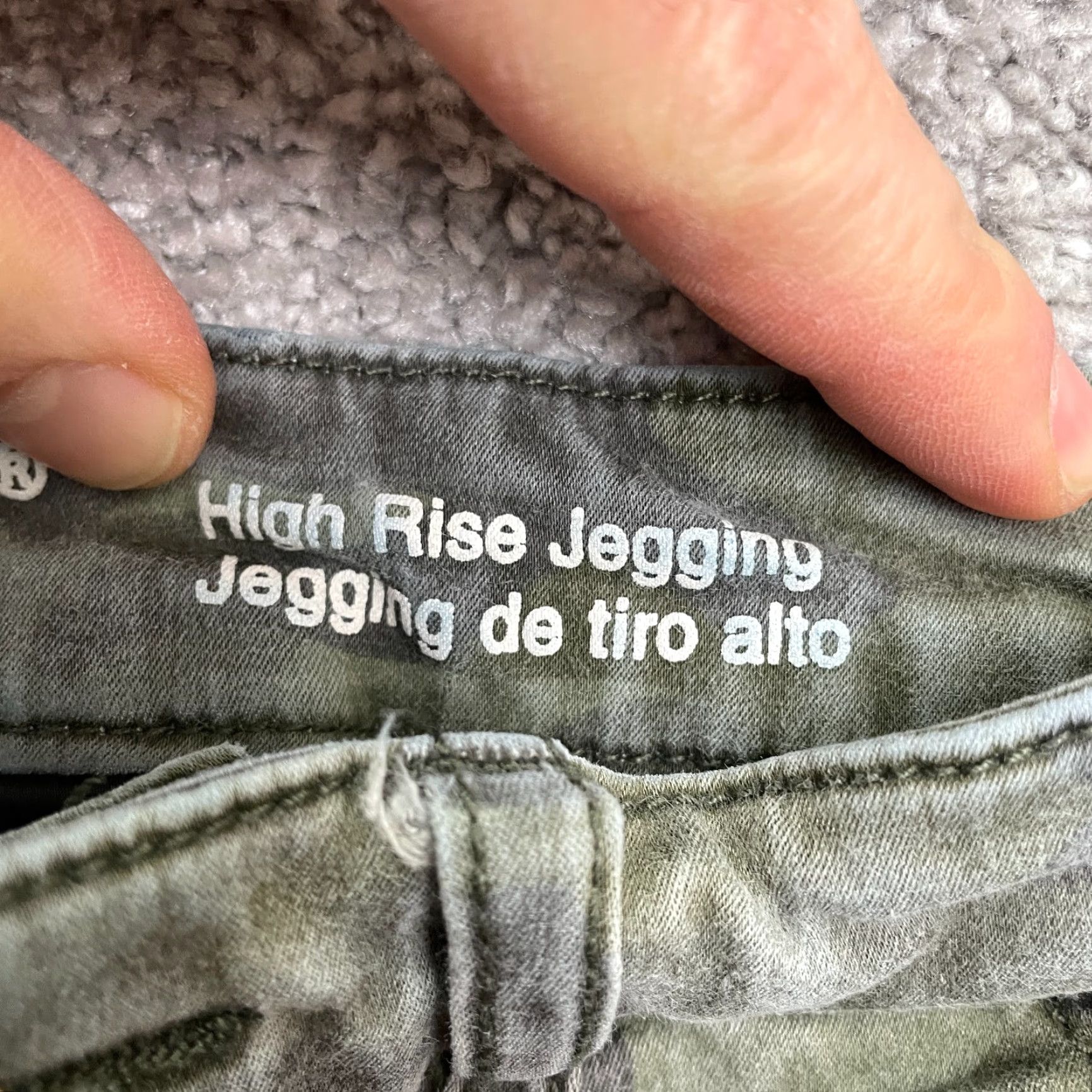 Mossimo Mossimo Camouflage Jeans Womens 8/29 High Rise Jegging Denim 27x26 City USA Classic Outdoor 8 Womens Size 30" / US 8 / IT 44 - 5 Thumbnail