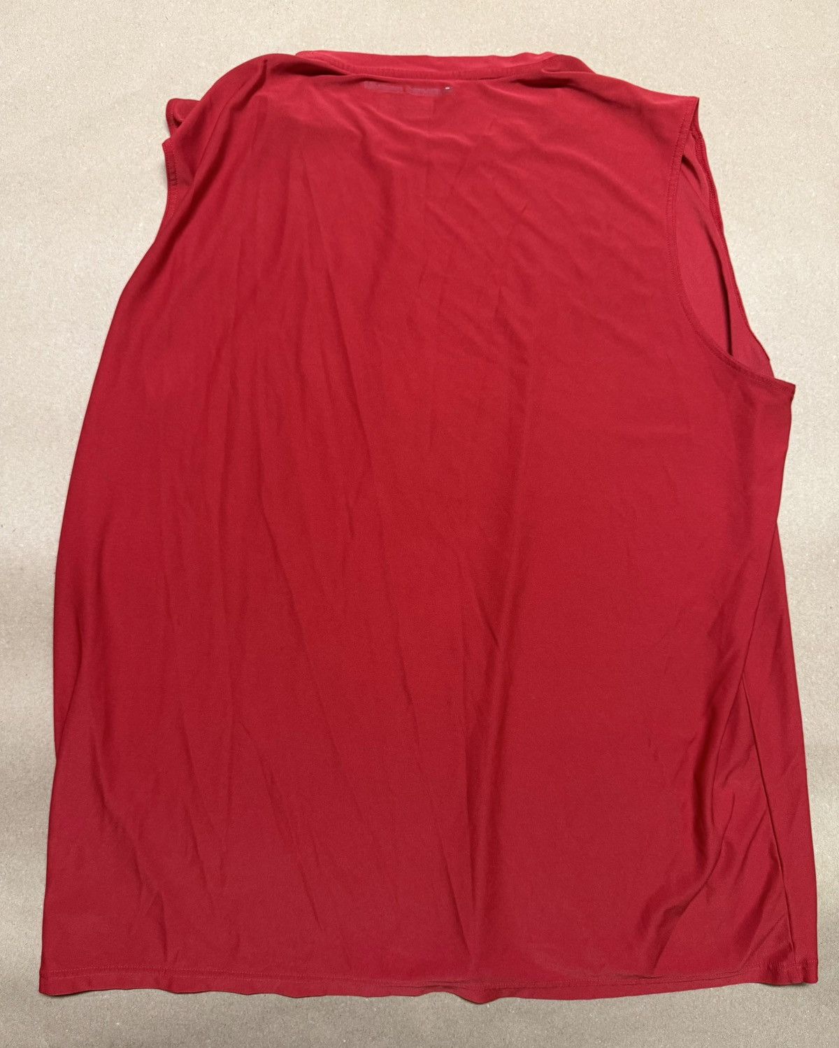 Under Armour Under Armour Heat Gear Loose Sleeveless Shirt Red size XXL! Size US XXL / EU 58 / 5 - 2 Thumbnail