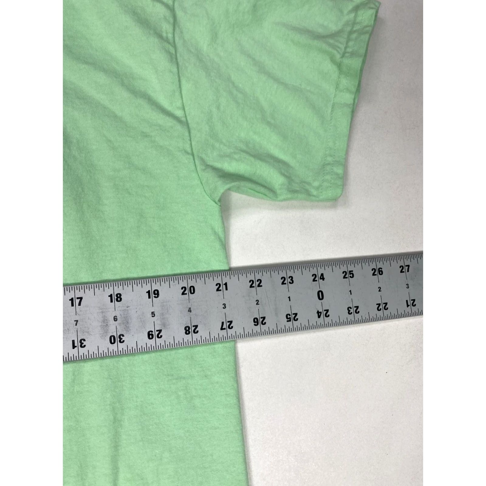 Disney Disney Mickey Mouse Spring Break 2024 Graphic T-shirt Men Medium Green Size US M / EU 48-50 / 2 - 6 Thumbnail