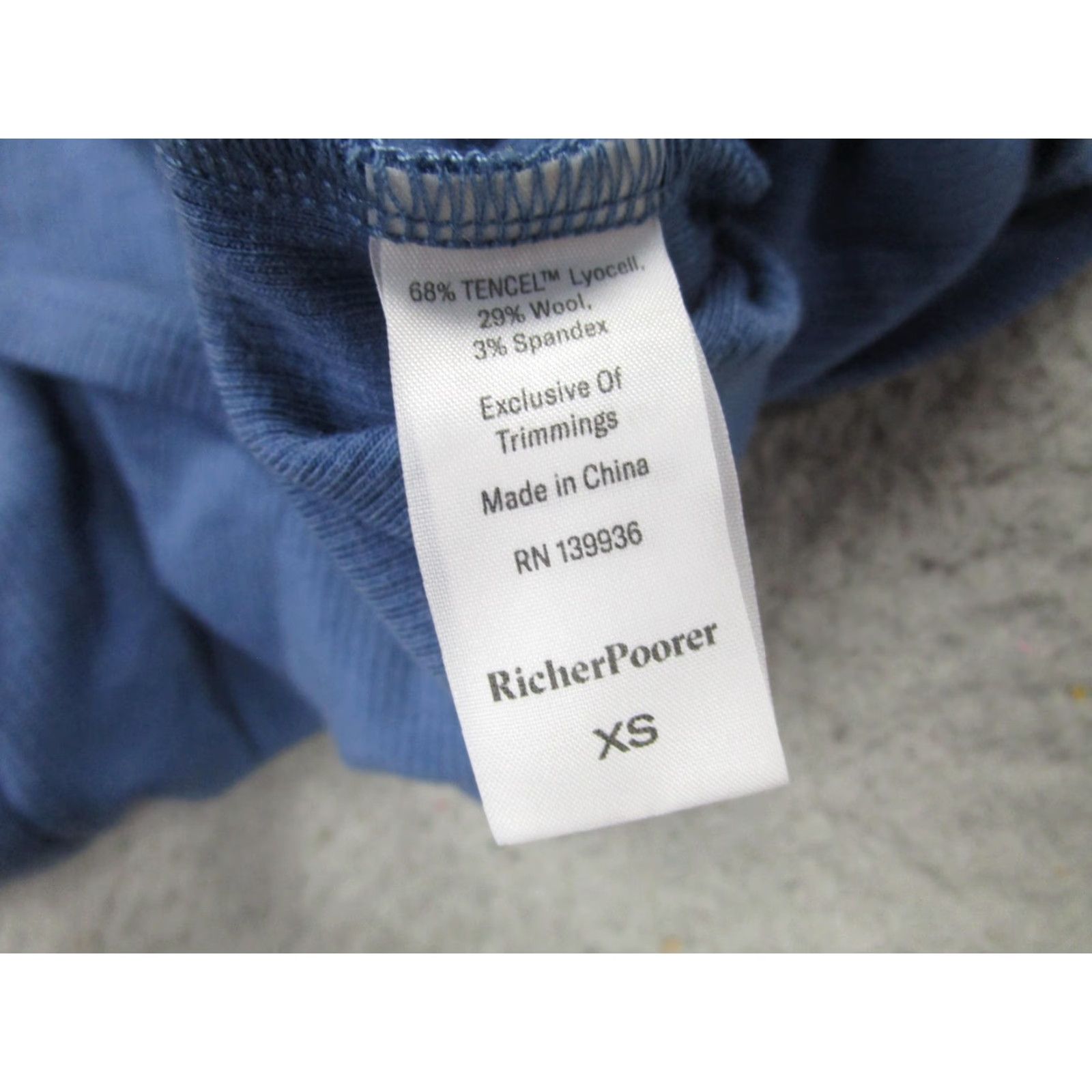 Richer Poorer RicherPoorer Shirt Womens XS Button Up Long Sleeve Tencel Wool Blend Pocket Size XS / US 0-2 / IT 36-38 - 5 Thumbnail