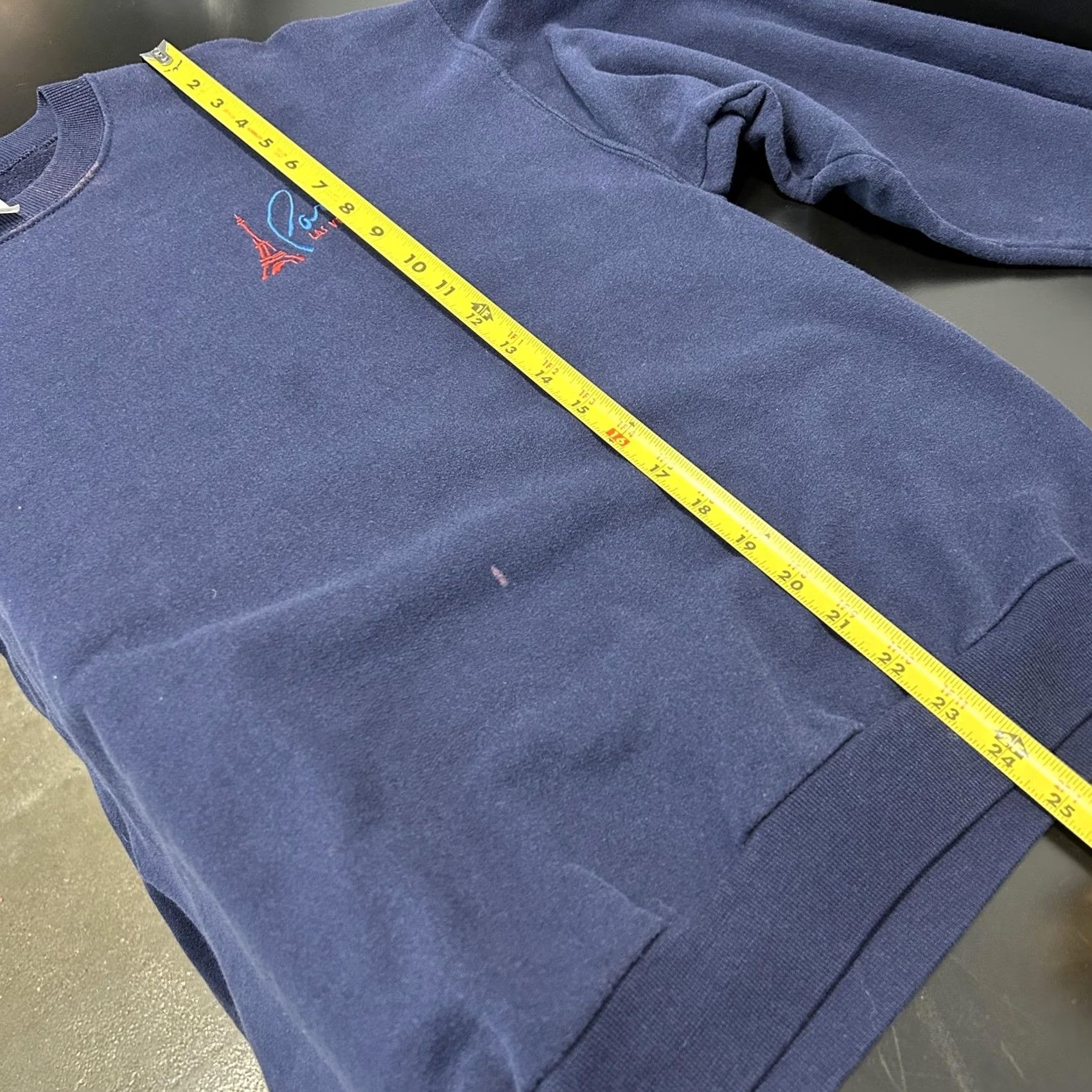 Jerzees VINTAGE Paris Las Vegas Embroidered Crewneck Sweatshirt L Blue Mens Pullover Size US L / EU 52-54 / 3 - 7 Thumbnail