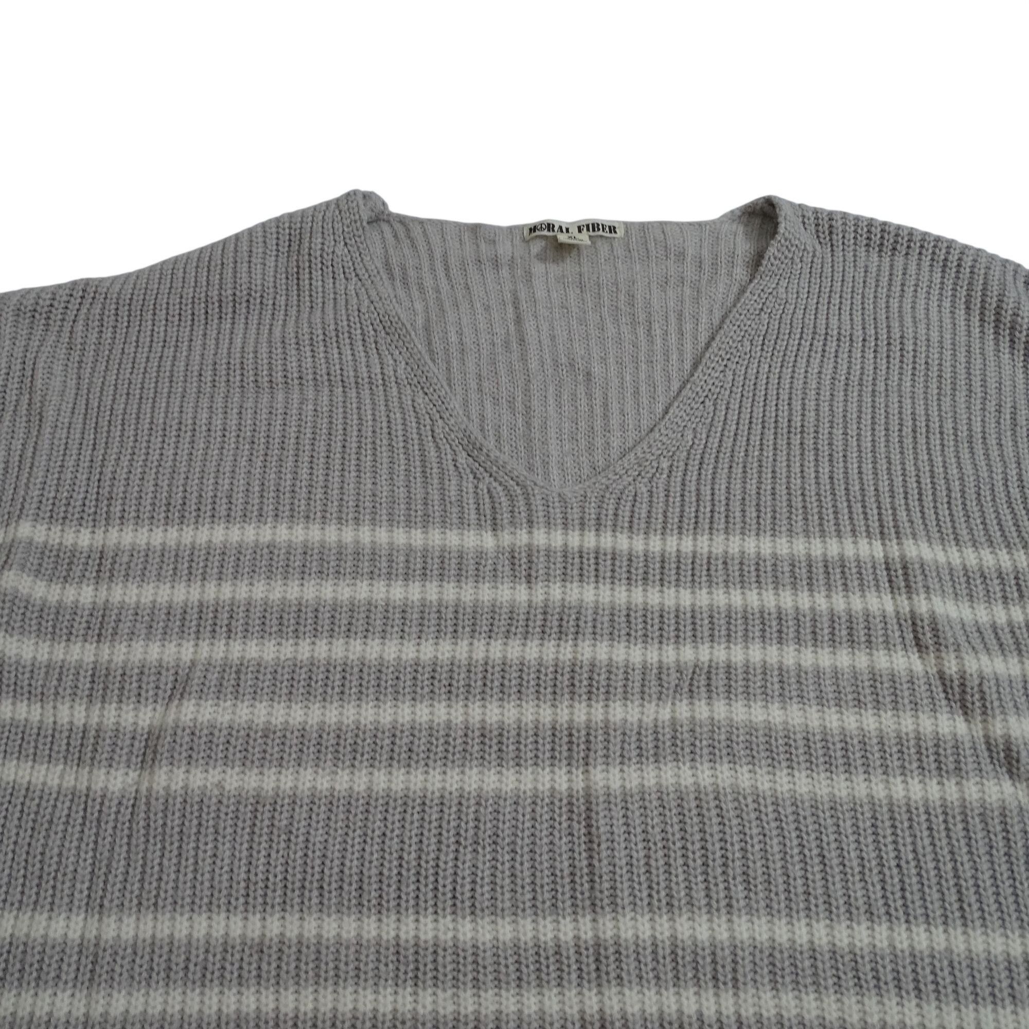 Other Moral Fiber Gray Stripe Acrylic Knit V-Neck Sweater Size XL Size XL / US 12-14 / IT 48-50 - 2 Thumbnail
