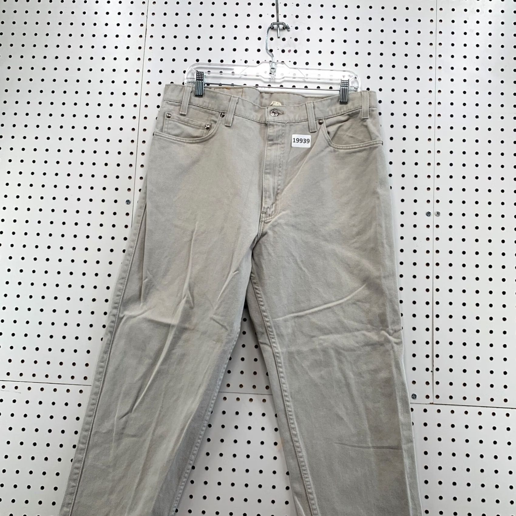 Levi's VINTAGE Levis 540 Jeans Mens 36x29 Fits 34x27 Beige Denim Relaxed Made USA 90s Size US 36 / EU 52 - 6 Thumbnail