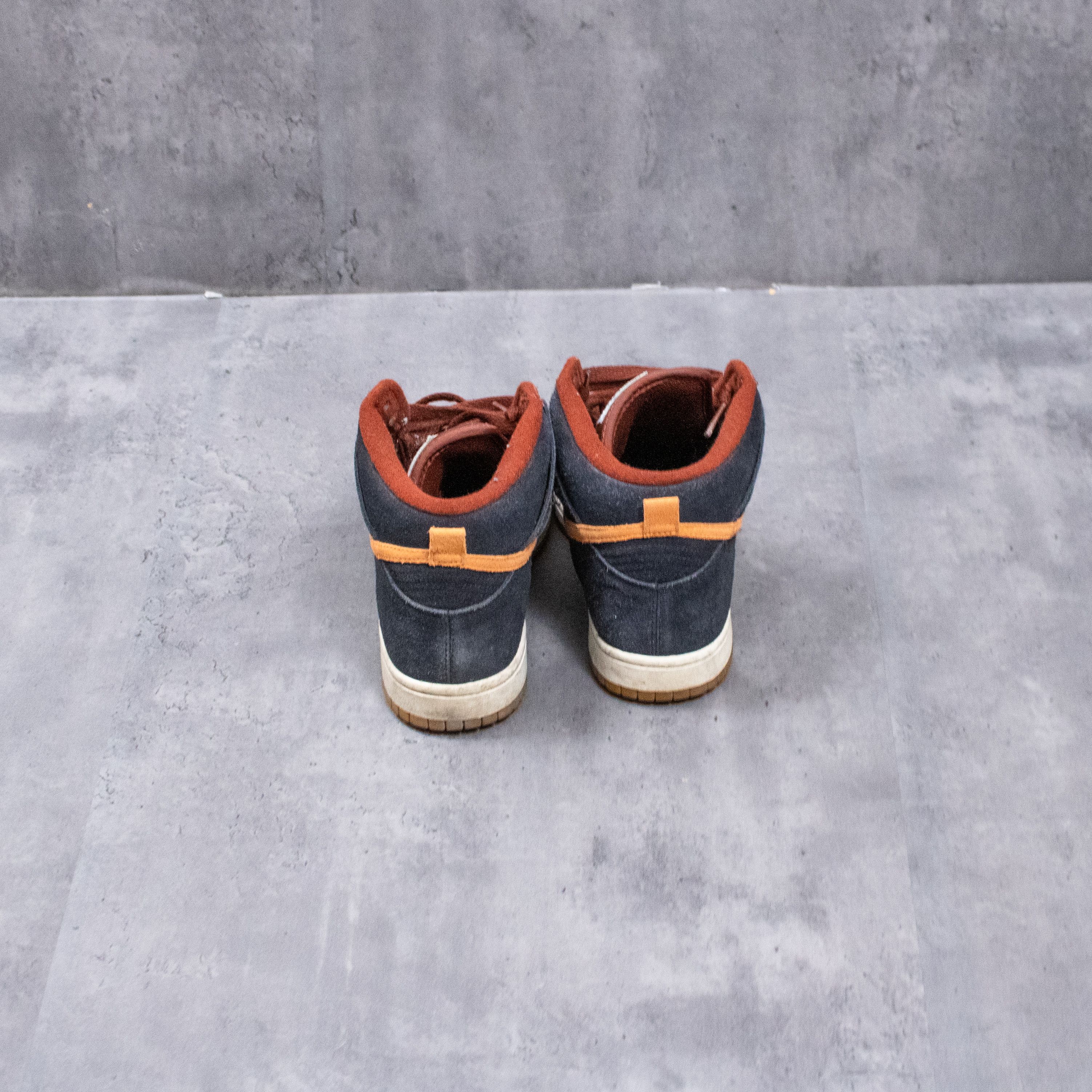 Nike Y2K 2011 Nike Aztex Dunk Hi Skinny Sneakers Shoes Size US 7.5 / IT 37.5 - 4 Thumbnail