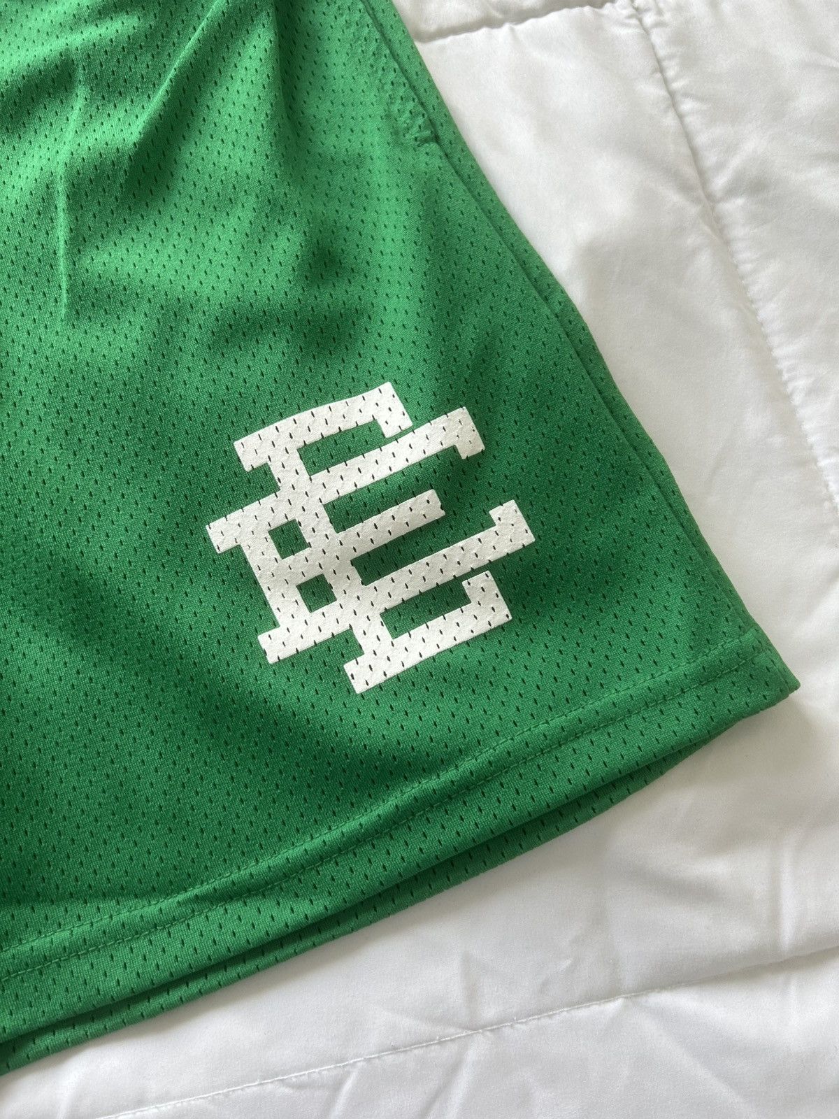 Eric Emanuel Eric Emmanuel Basic Shorts “Green / White” (Medium) SS25 Size US 32 / EU 48 - 2 Thumbnail