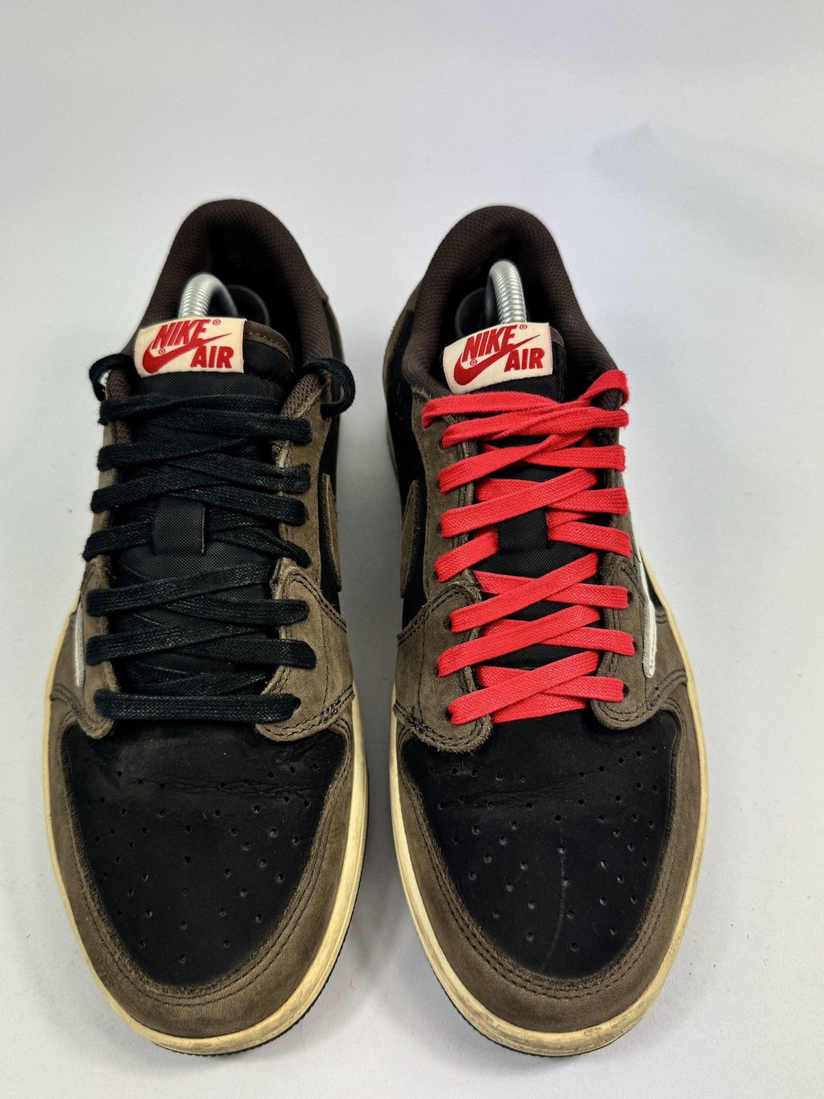 Jordan Brand JORDAN 1 RETRO CACTUS JACK BROWN SNEAKERS Size US 9.5 / EU 42-43 - 2 Thumbnail
