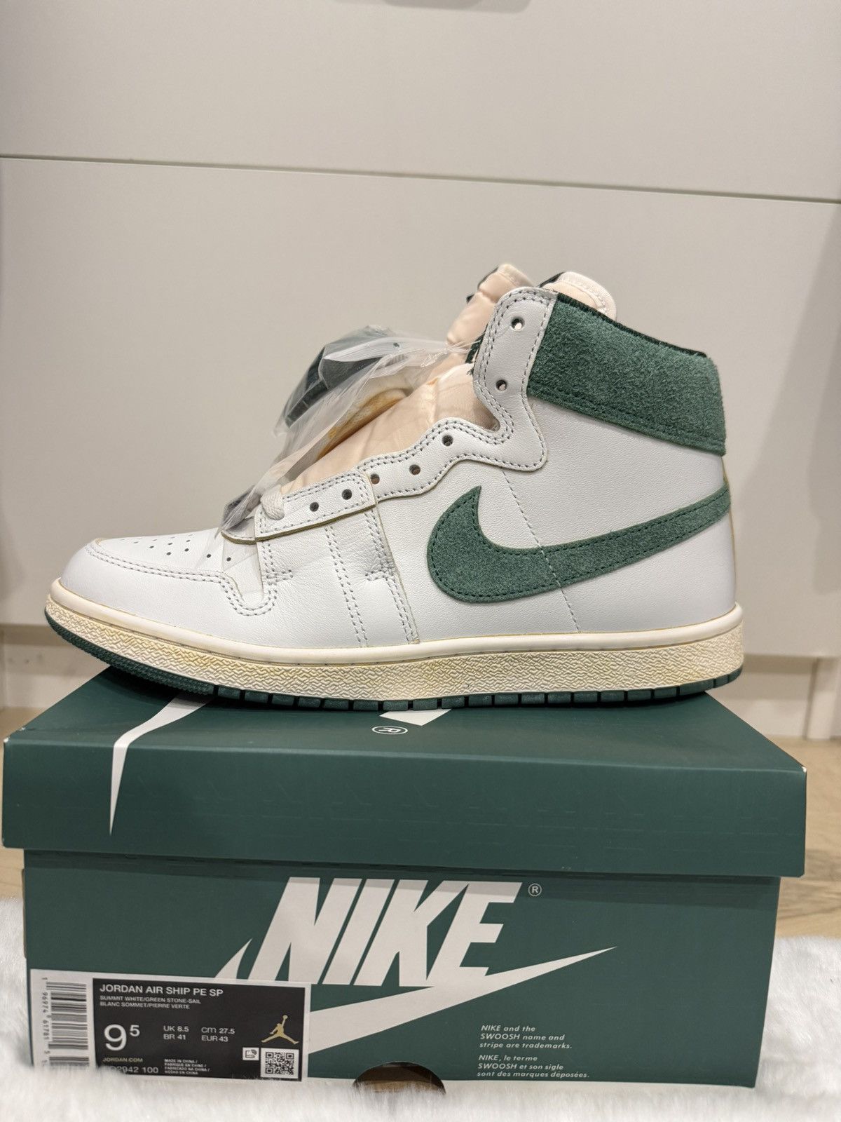 Nike Nike Jordan A La Maniere Air Ship PE SP US M 9.5 Size US 9.5 / EU 42-43 - 2 Thumbnail