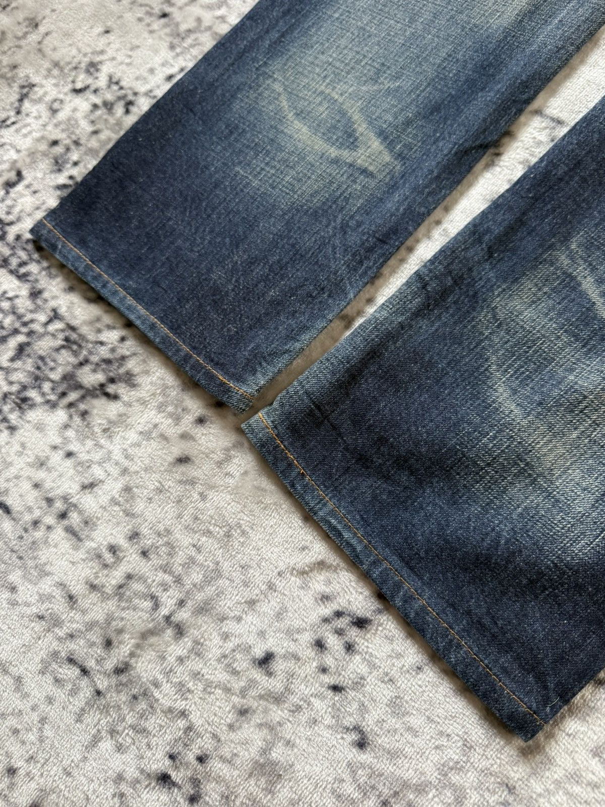Edwin Edwin Fuga Style 503 Patina Fade Wash Whiskers Jeans Size US 28 / EU 44 - 16 Thumbnail