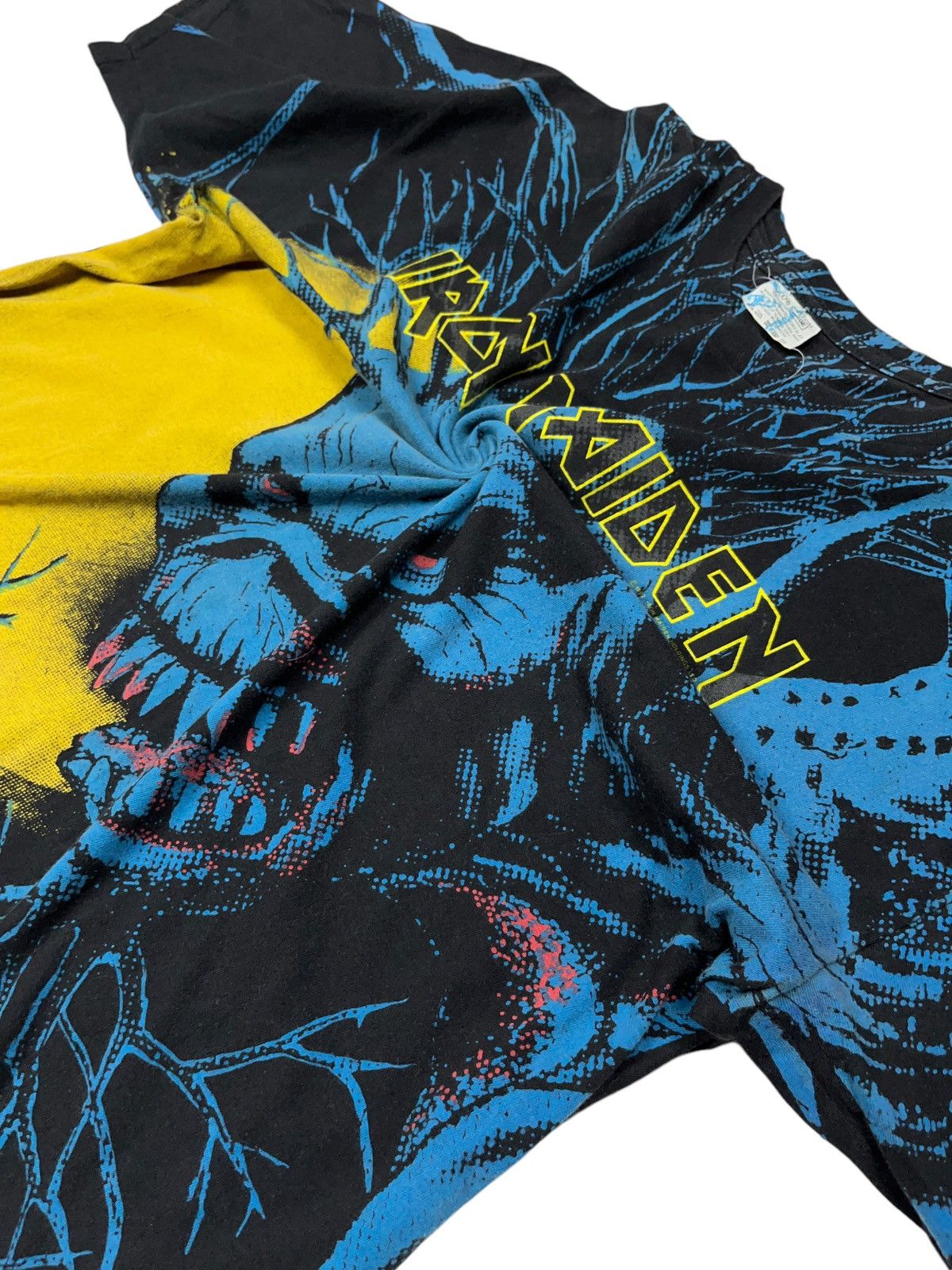 Band Tees × Iron Maiden × Vintage Vintage 1992 Iron Maiden Fear of the Darkness AOP T-shirt Size US XL / EU 56 / 4 - 8 Thumbnail