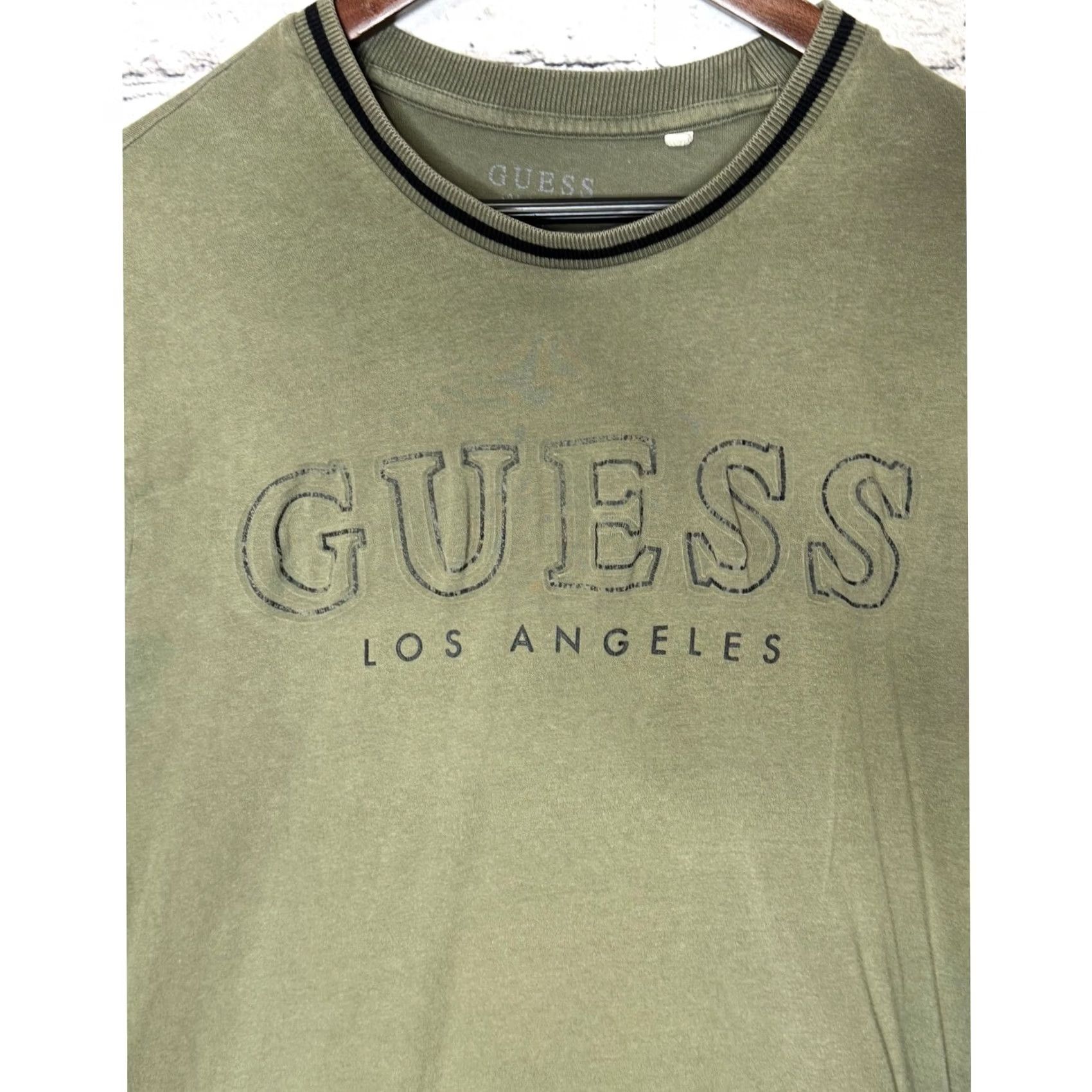 Guess GUESS Los Angeles Olive Green Embroidered Logo T-Shirt Men XL Crew Neck Short Sleeve Logo, City, Graphic Print, Cotton Blend, All Seasons Size US XL / EU 56 / 4 - 2 Thumbnail