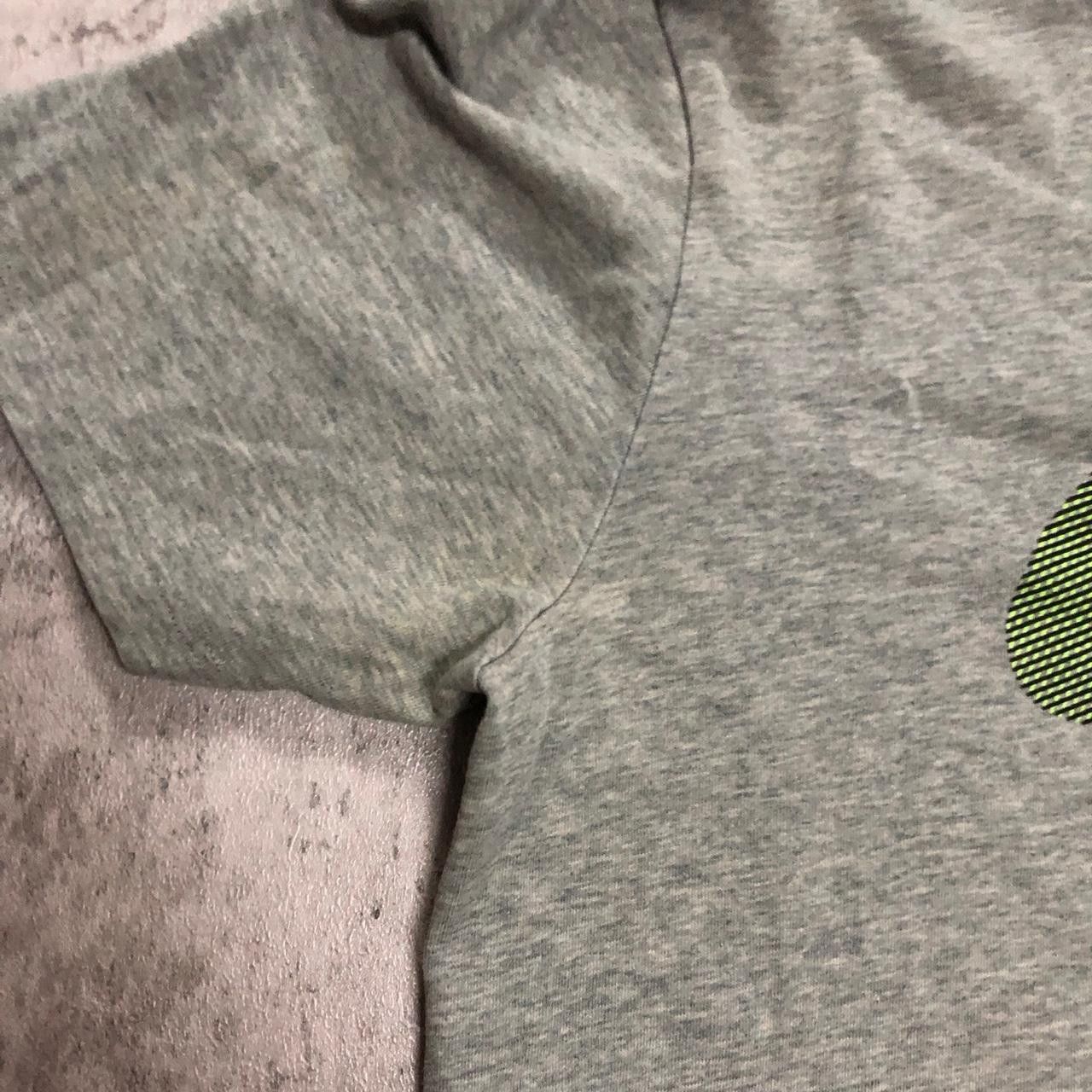 Nike Grey Nike dri-fit t-shirt #NikeTee Size US M / EU 48-50 / 2 - 3 Thumbnail