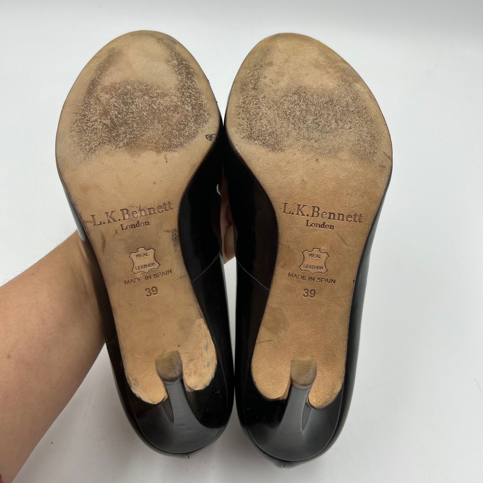 LK Bennett LK Bennett Shilo Patent Leather Court Shoes Stiletto Heels Size US 8 / IT 38 - 6 Thumbnail
