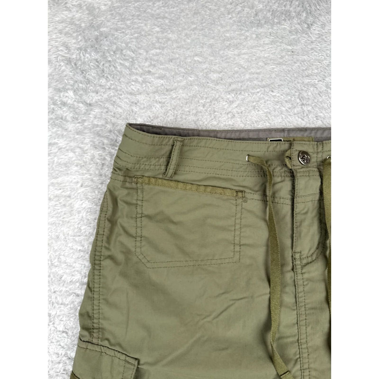 Vintage REI Women’s Cargo Skirt Size 6 Green Nylon Canvas Pockets Fall Spring Casual Size 28" / US 6 / IT 42 - 4 Thumbnail