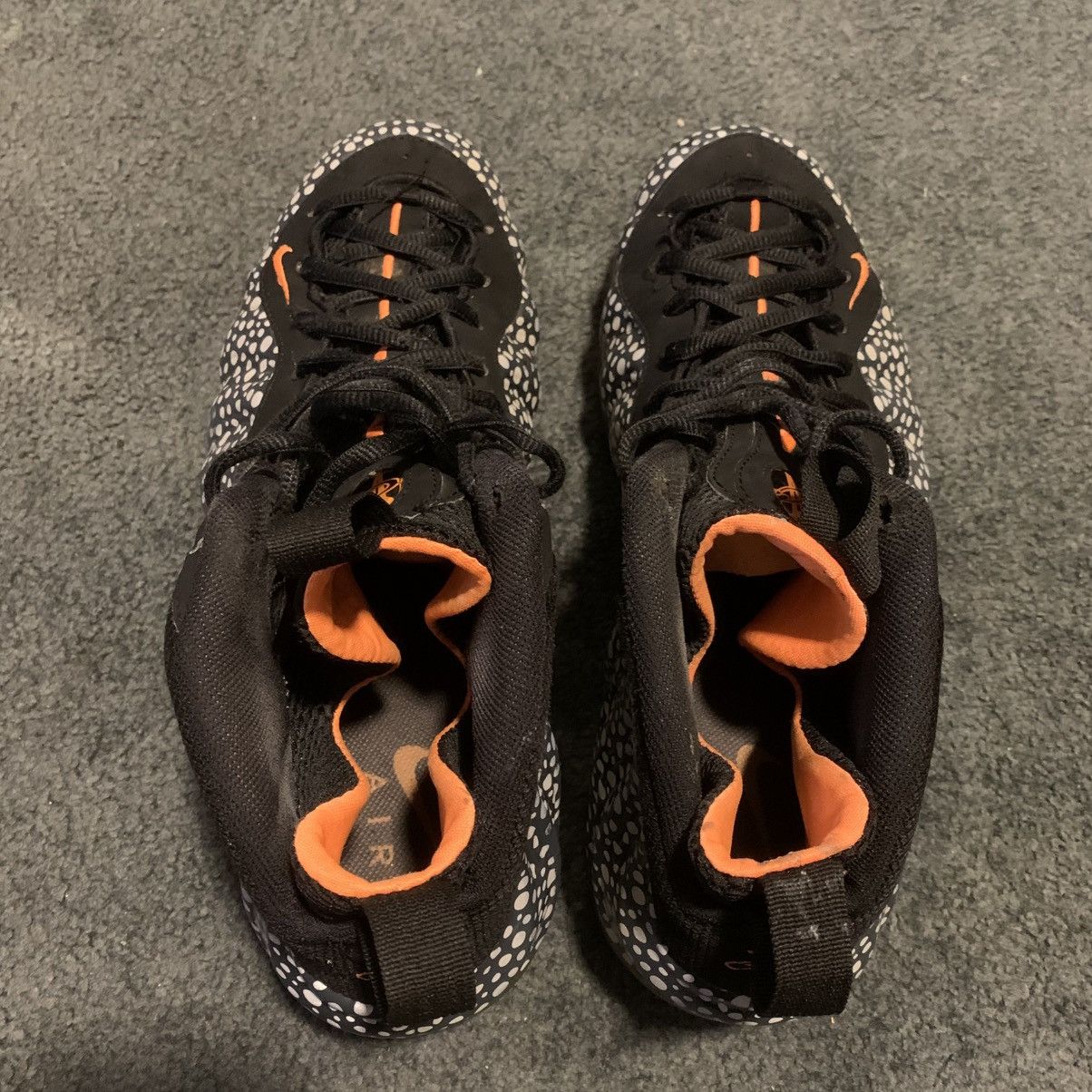 Nike VINTAGE NIKE FOAMPOSIT SAFARI BASKETBALL SHOES Size US 12 / EU 45 - 6 Thumbnail