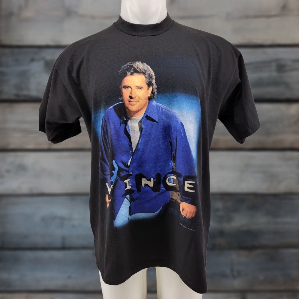 Fruit Of The Loom VINTAGE Vince Gill 1999 Tour Shirt Adult XL Short Sleeve Double Sided Black Shirt Mens XL Black 1999 Tour Vince Gill Double Sided Cotton T-Shirt Size US XL / EU 56 / 4 - 1 Thumbnail