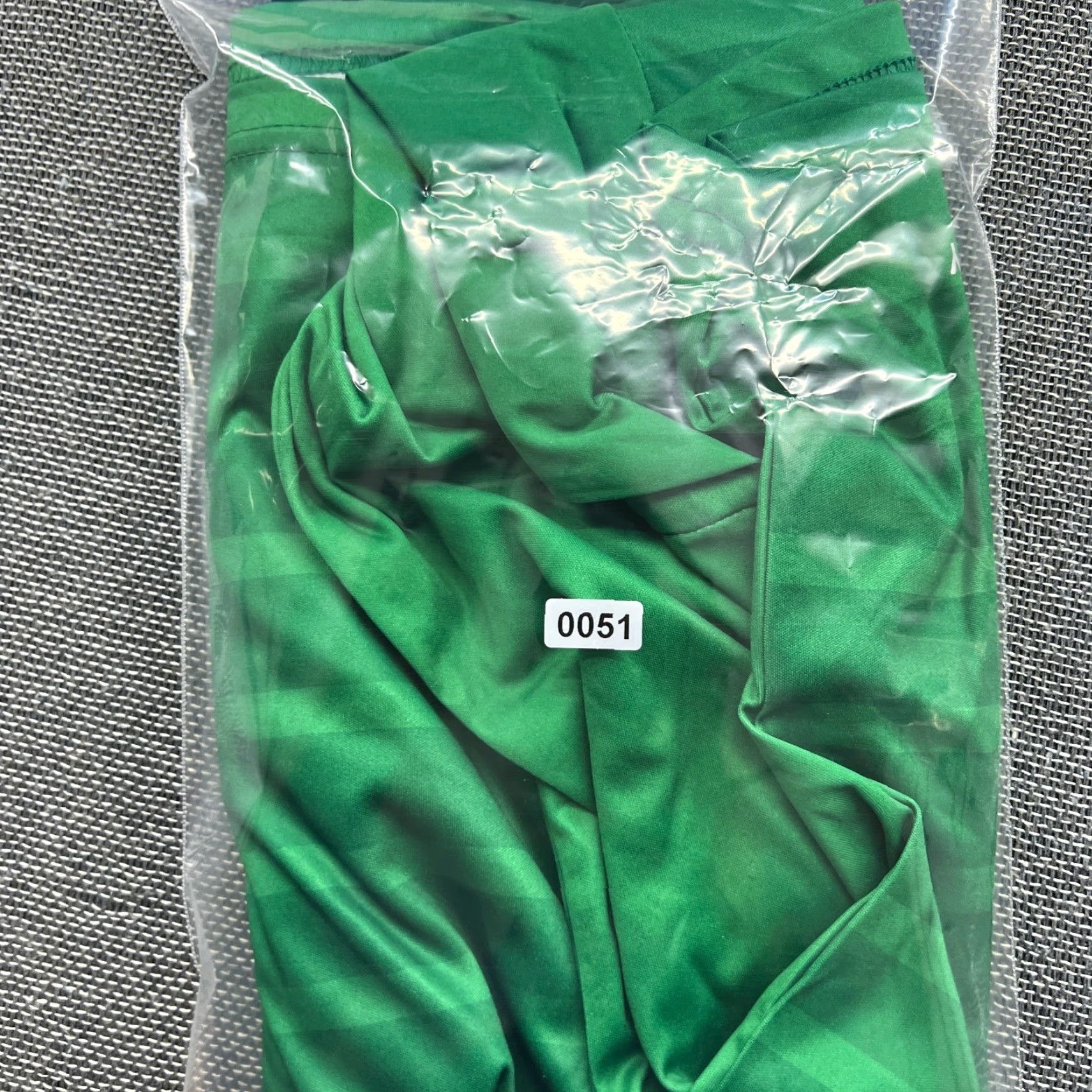 Umbro Valerenga Umbro Shirt Jersey Mens Large Green Football Goalkeeper Training Shirt Size US L / EU 52-54 / 3 - 2 Thumbnail