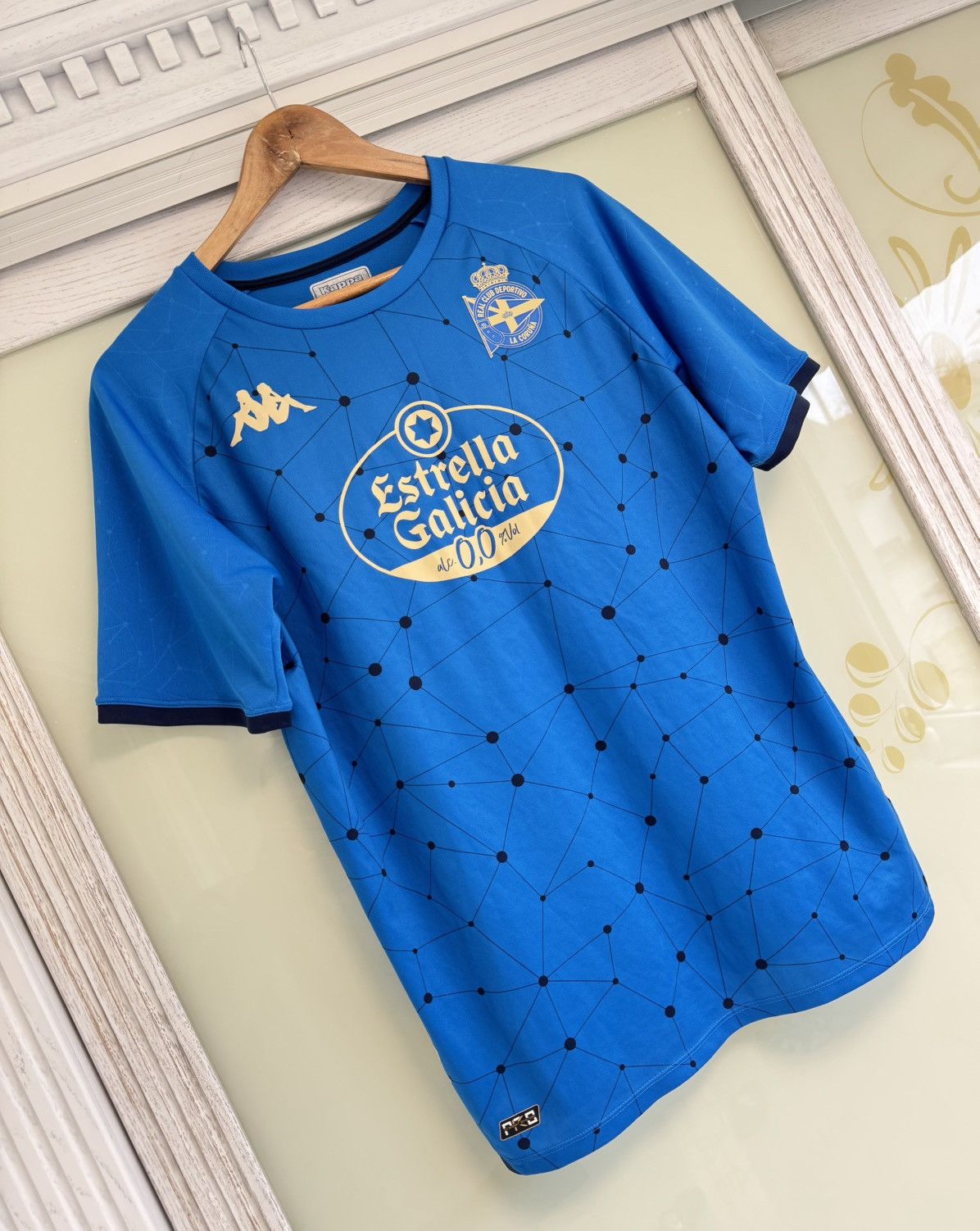 Kappa Deportivo La Coruna 2022-2023 Soccer Jersey Football Shirt Size US L / EU 52-54 / 3 - 4 Thumbnail