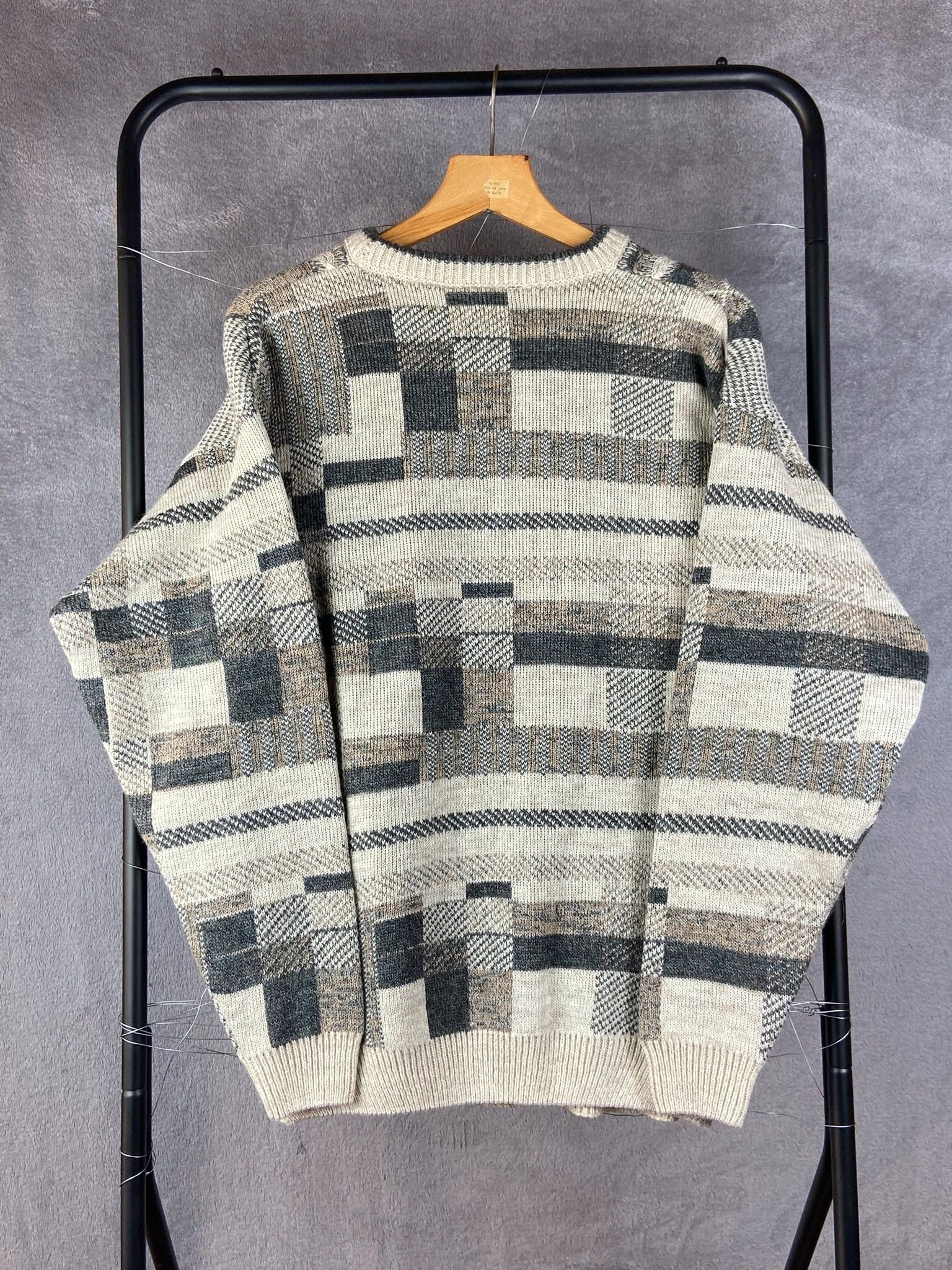 Other Green Land sweater grey vintage retro casual streetwear Size US L / EU 52-54 / 3 - 4 Thumbnail