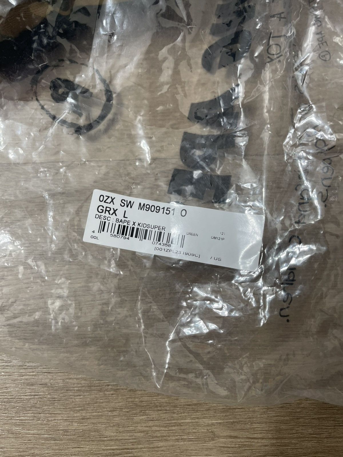 Bape × KidSuper BAPE X KIDSUPER CAMO SHARK FULL ZIP HOODIE [GREEN] Size US L / EU 52-54 / 3 - 8 Thumbnail