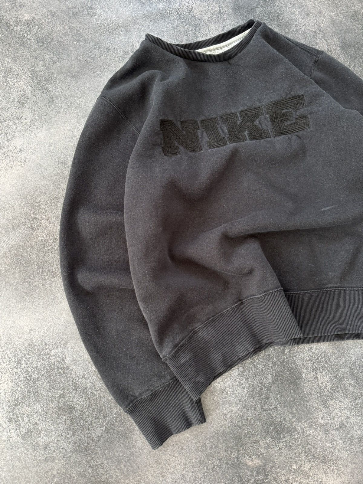 Nike Vintage Nike Big Logo Baggy Crewneck Sweatshirt y2k Size US M / EU 48-50 / 2 - 2 Thumbnail