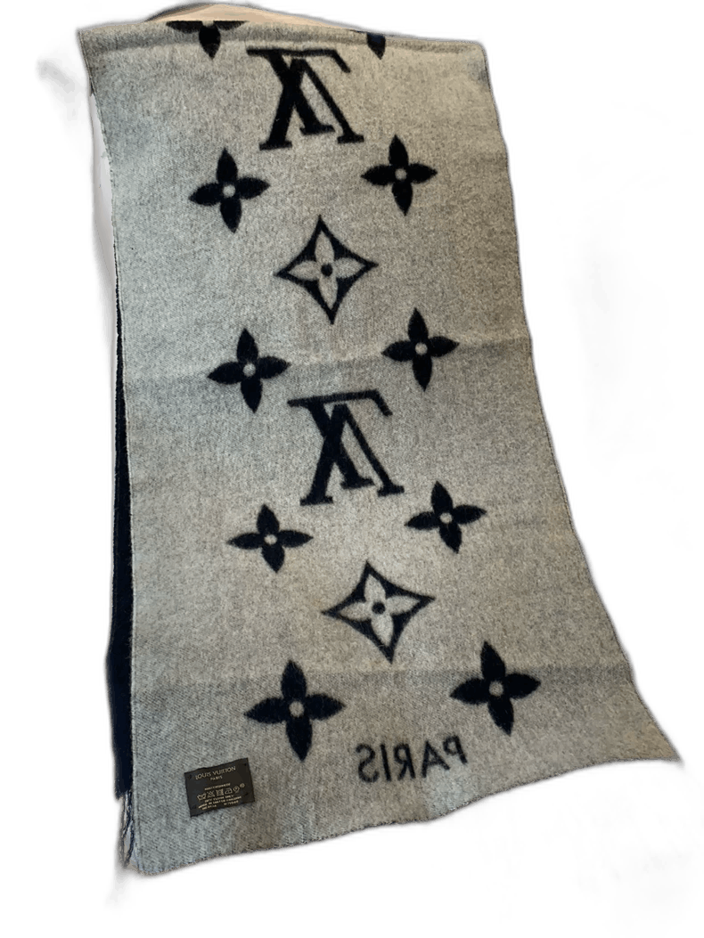 Louis Vuitton Classic Cashmere Scarf with Logo Design Size ONE SIZE - 1 Thumbnail