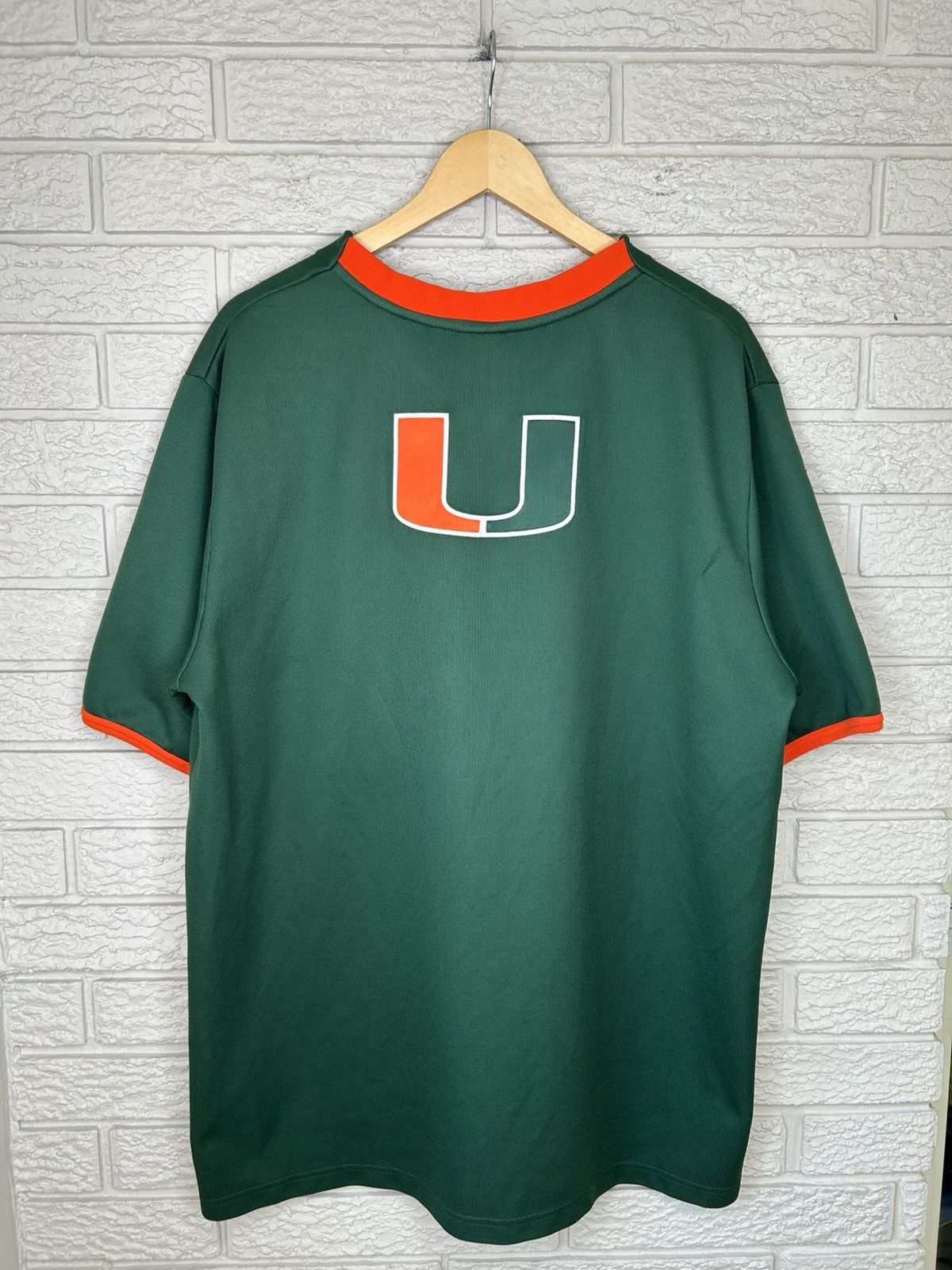Nike Vintage Nike Miami Hurricanes NCAA Center Swoosh Jersey Size US XXL / EU 58 / 5 - 5 Thumbnail