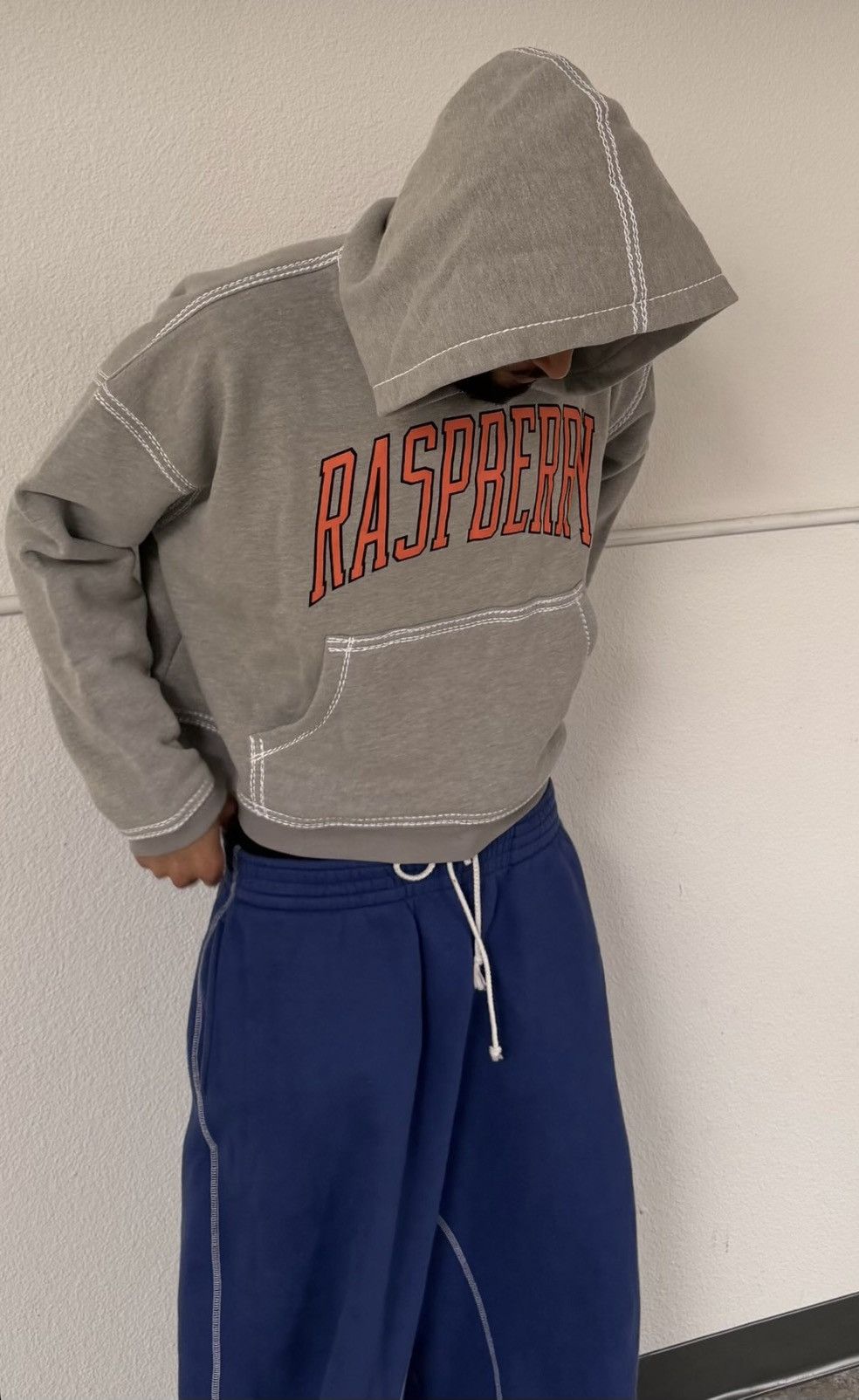 The GV Gallery The GV Gallery Raspberry Hills SF Hoodie Size US M / EU 48-50 / 2 - 5 Thumbnail