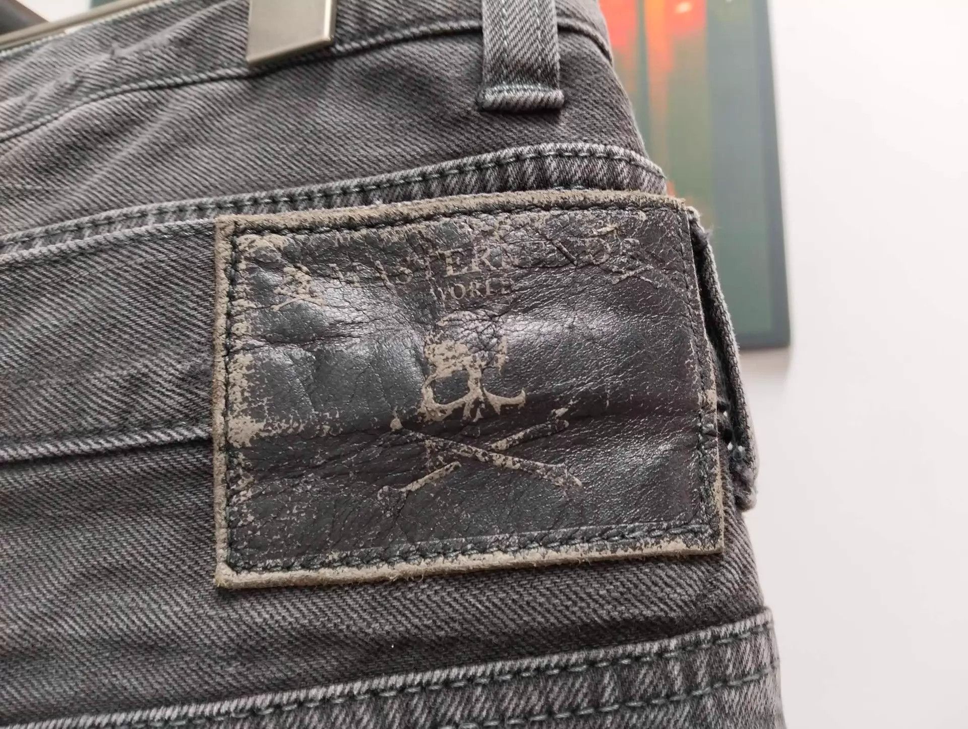 Mastermind Japan MASTERMIND JAPAN MMJ distressed jeans M Size US 32 / EU 48 - 3 Thumbnail