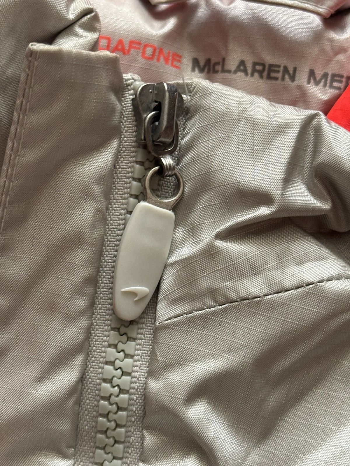 Malcolm McLaren × Mercedes-Benz Vest S McLaren Mercedes-Benz Vodafone Mobil 1 racing jacket Size US S / EU 44-46 / 1 - 9 Thumbnail