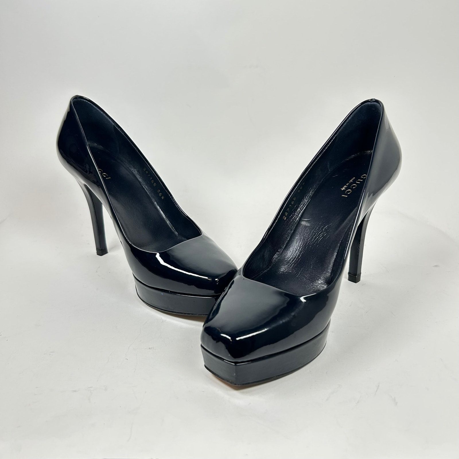 Gucci Gucci Midnight Blue Patent Leather Pumps Size 36.5 Size US 6.5 / IT 36.5 - 5 Thumbnail