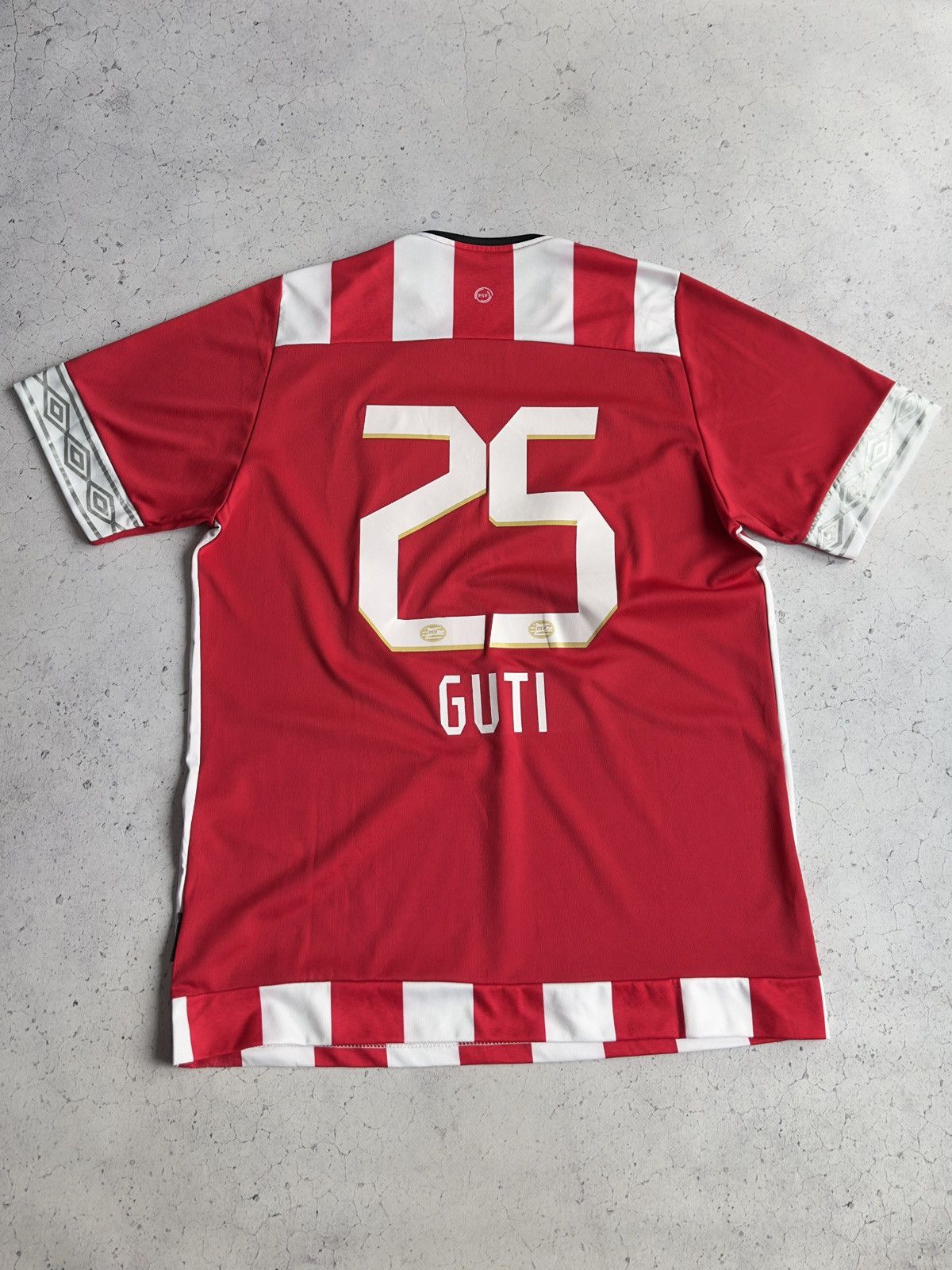 Umbro Guti #25 Umbro PSV Eindhoven 2018/19 Soccer Jersey Blokecore Size US XL / EU 56 / 4 - 2 Thumbnail