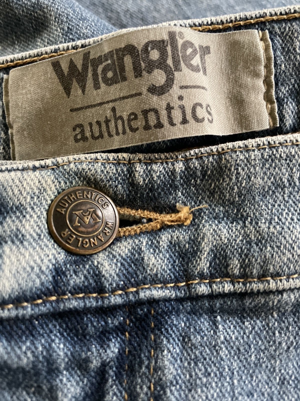 Vintage × Wrangler Wrangler Blue Jean Short 40 JORTS Denim vintage light washed Size US 40 / EU 56 - 7 Thumbnail
