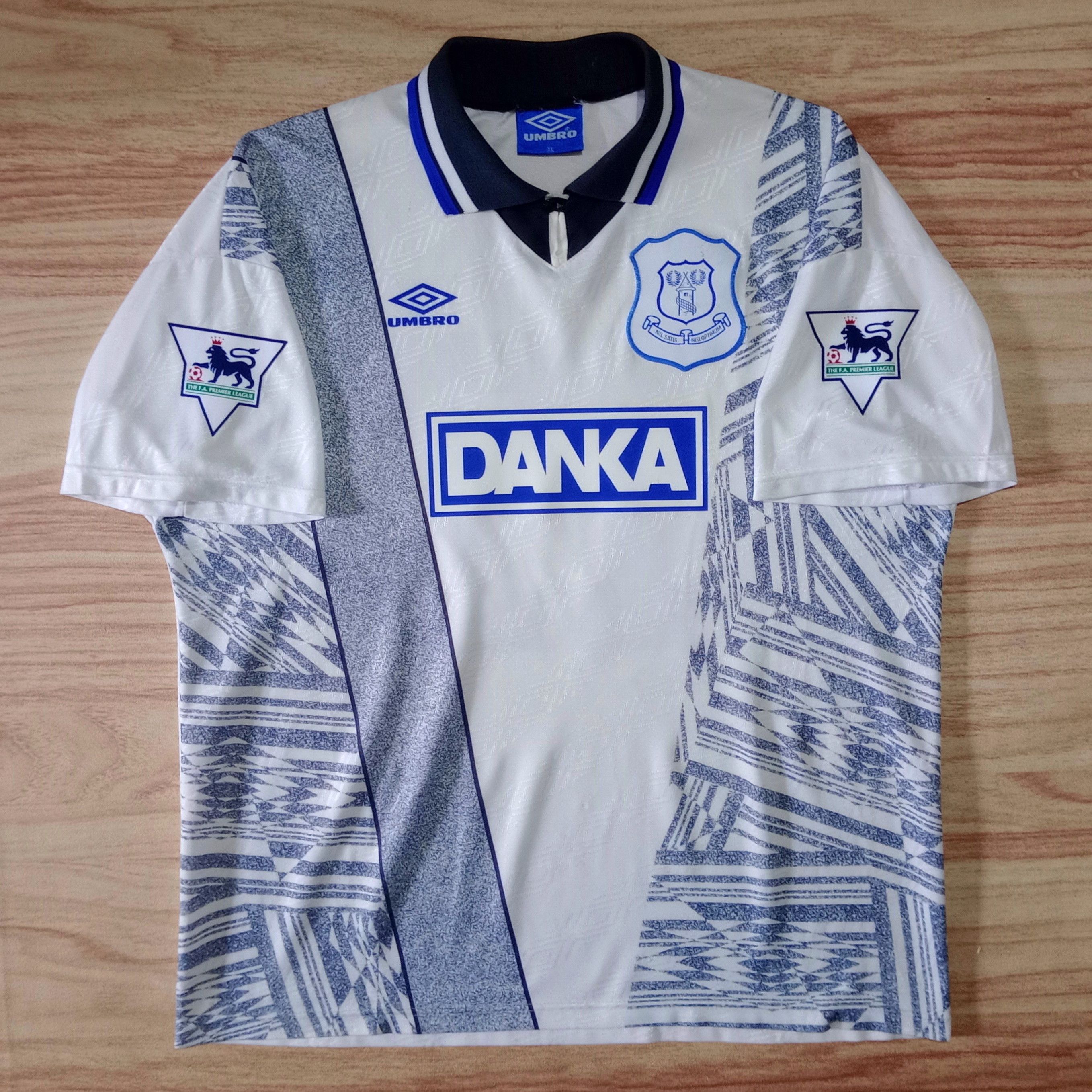 Umbro Everton 1995-1996 Away Jersey Andrei Kanchelskis 14 Size US XL / EU 56 / 4 - 1 Thumbnail