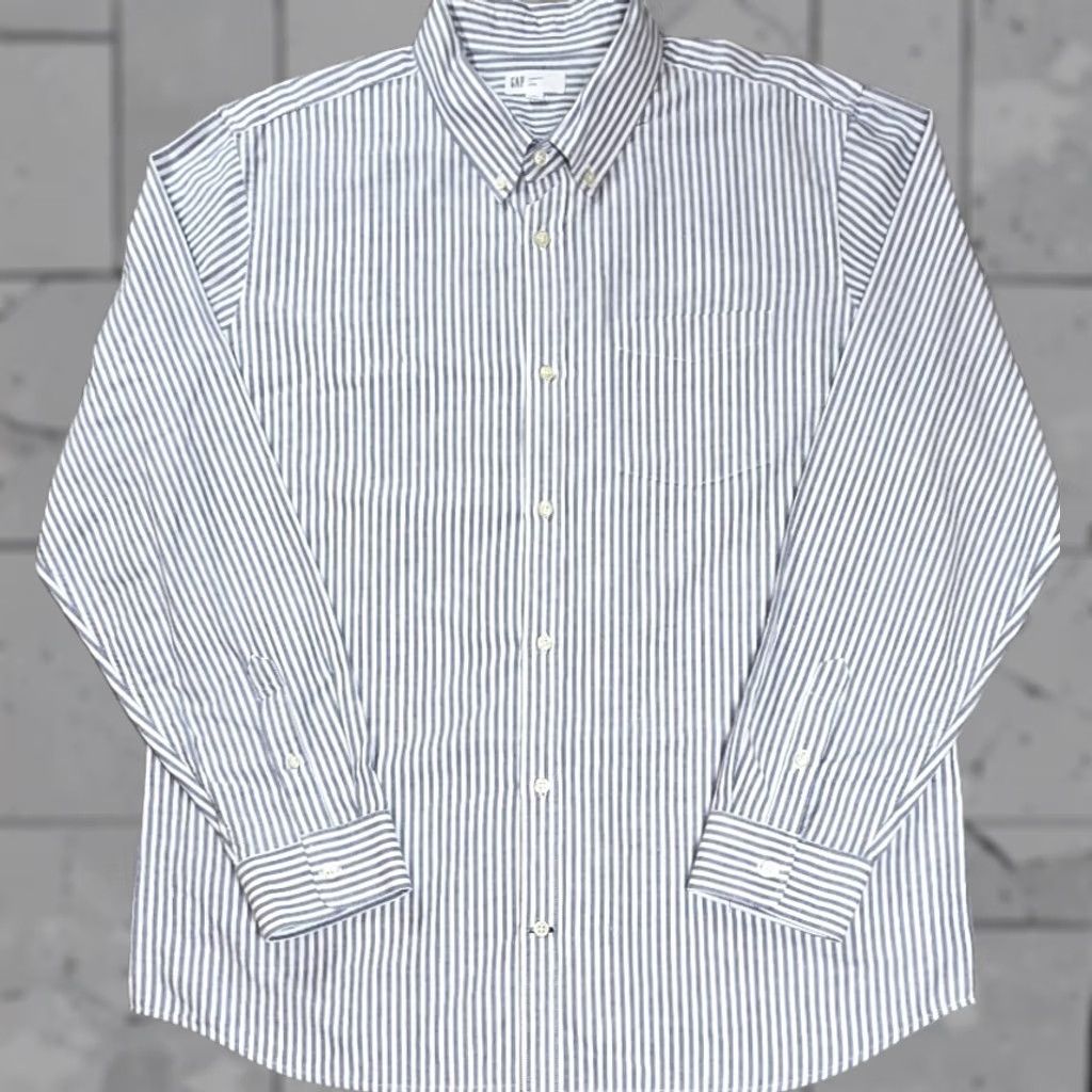 Gap Gap Oxford Button-Up Shirt Long Sleeve Gray White Stripe Mens XL Size US XL / EU 56 / 4 - 1 Thumbnail