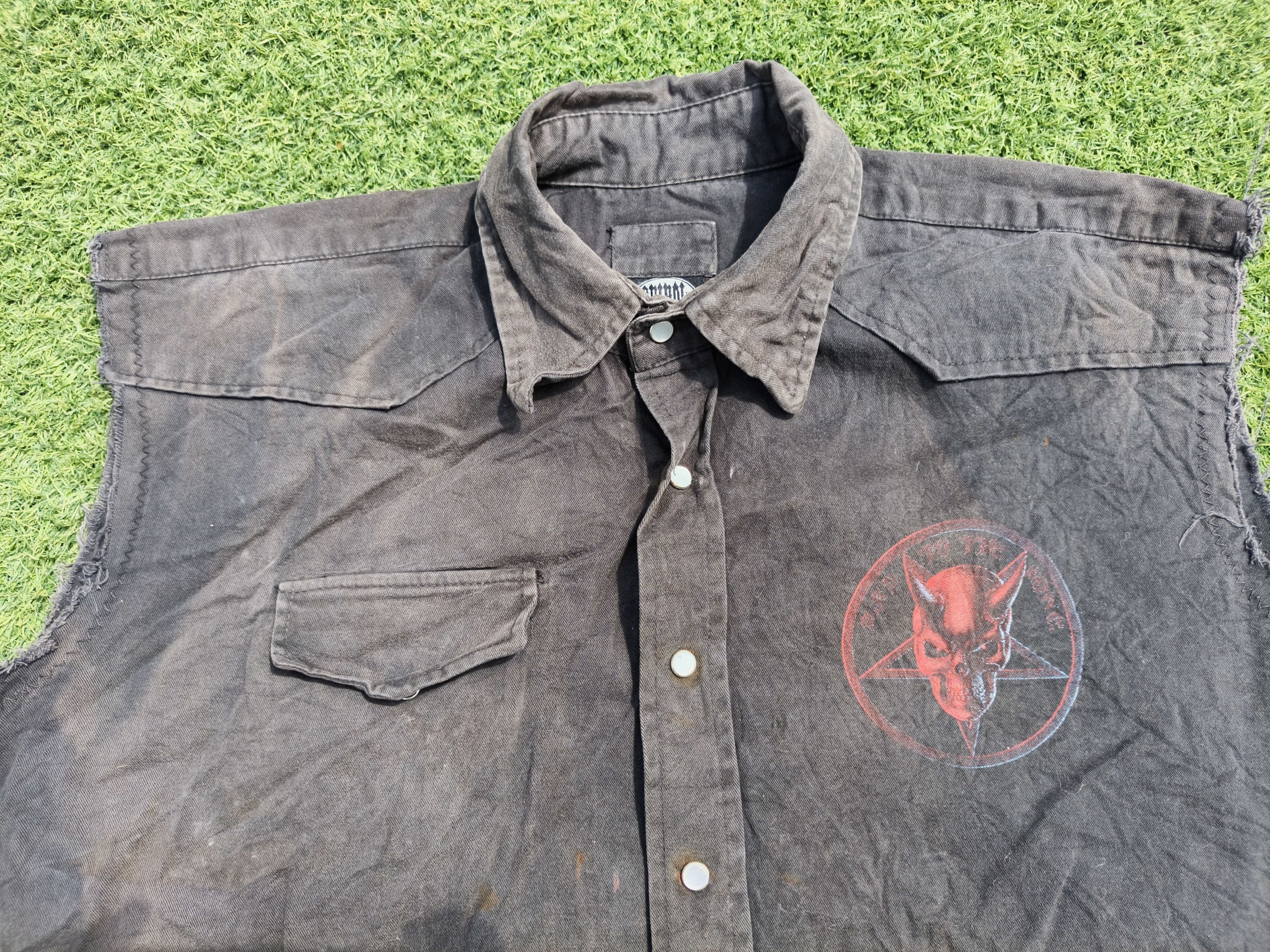 Band Tees Trashed Spiral Direct Rock Metal Skeleton Sleeveless Jacket Size US XL / EU 56 / 4 - 5 Thumbnail