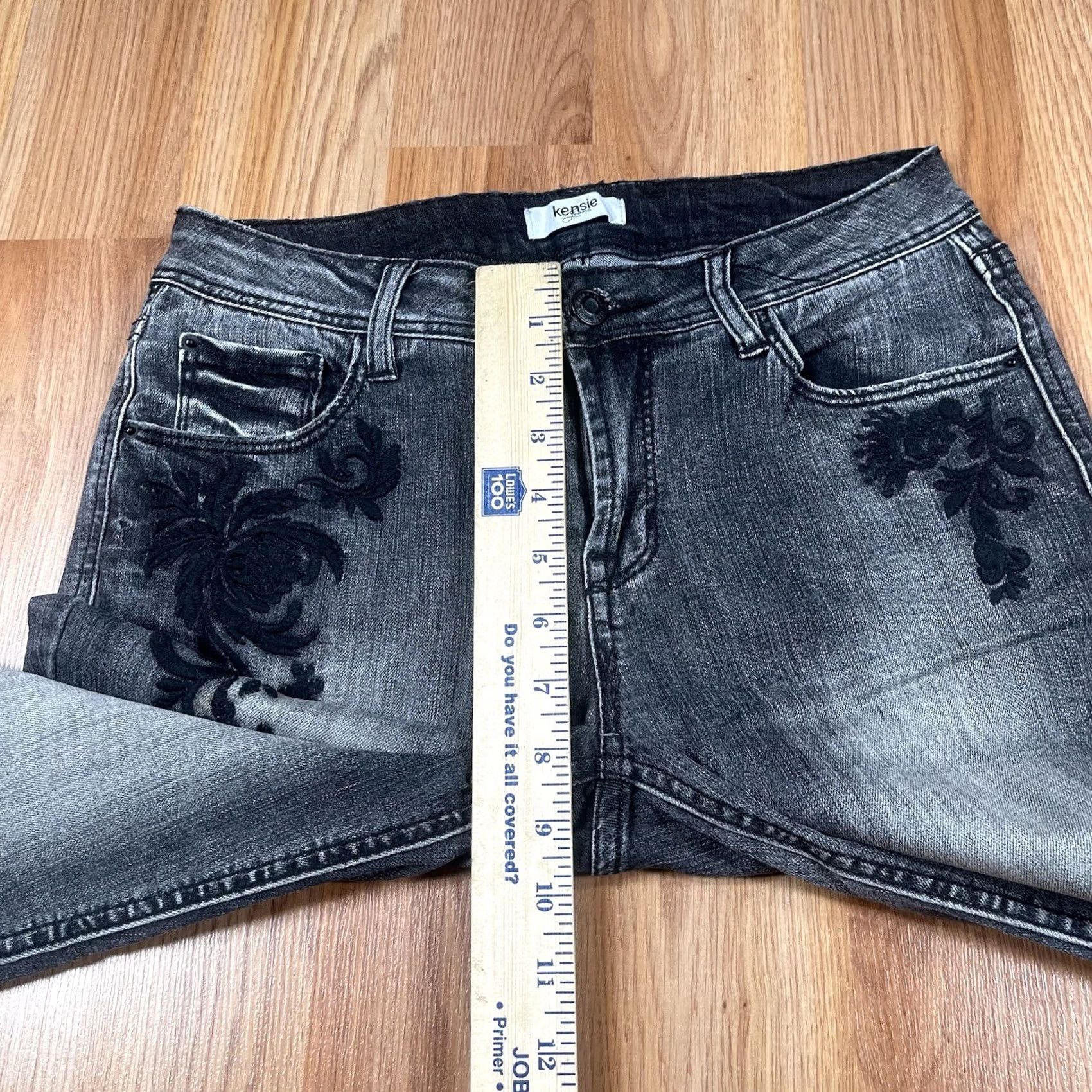 Vintage Kensie Jeans Women’s Skinny Black Denim Floral Embroidered Stretch Mid Rise Size 26" / US 2 / IT 38 - 7 Thumbnail