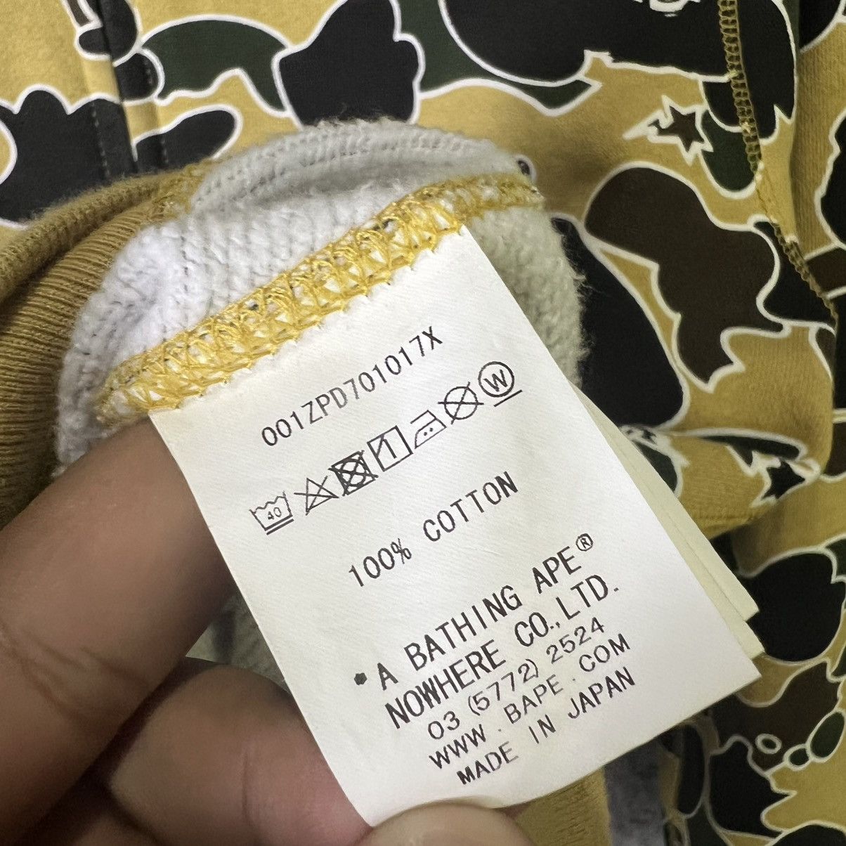 Bape A Bathing Ape Psyche Camo Shark Hoodie - 2021 - Yellow/Multi Size US S / EU 44-46 / 1 - 11 Thumbnail
